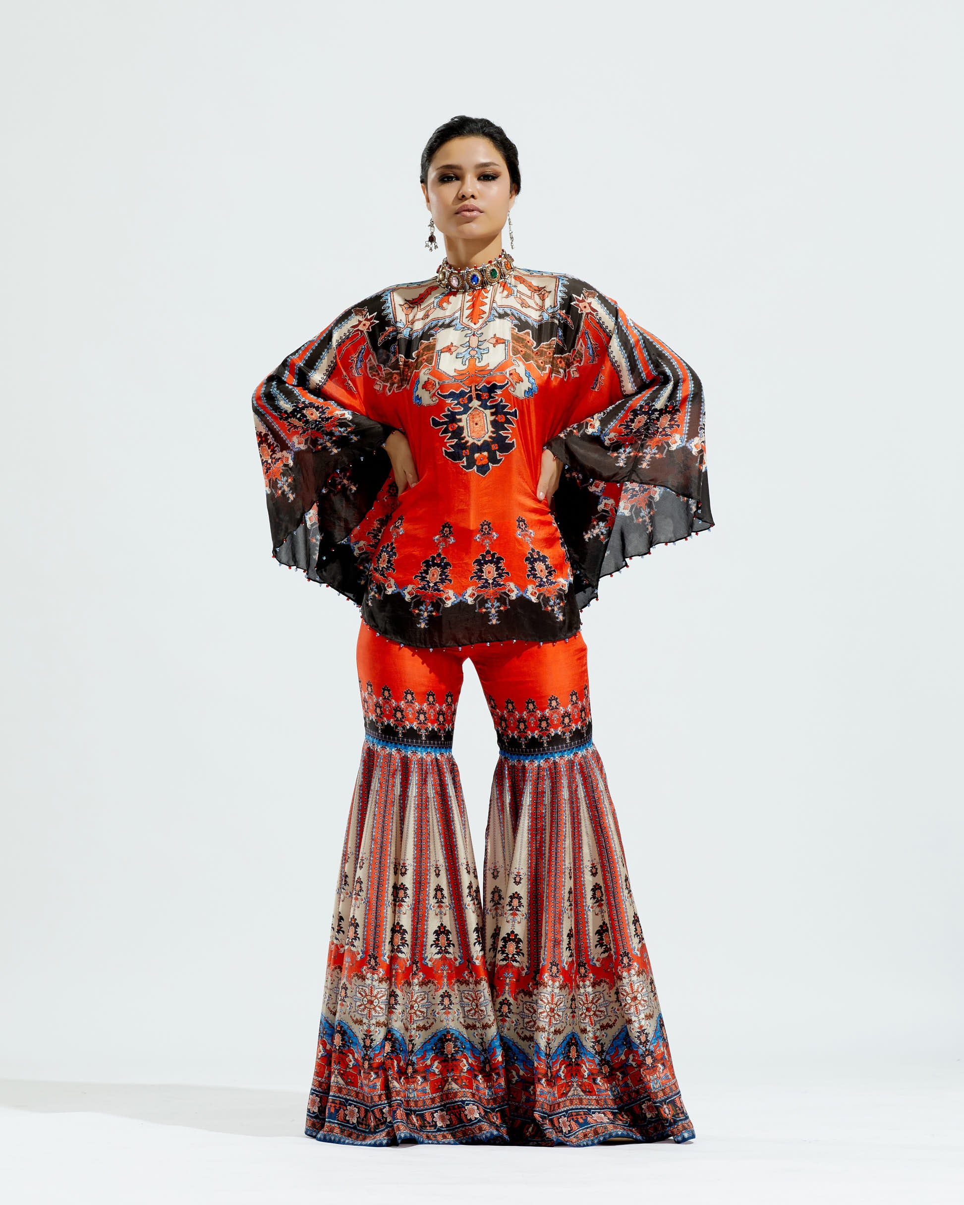 Casablanca : Poonam Sharara - Red