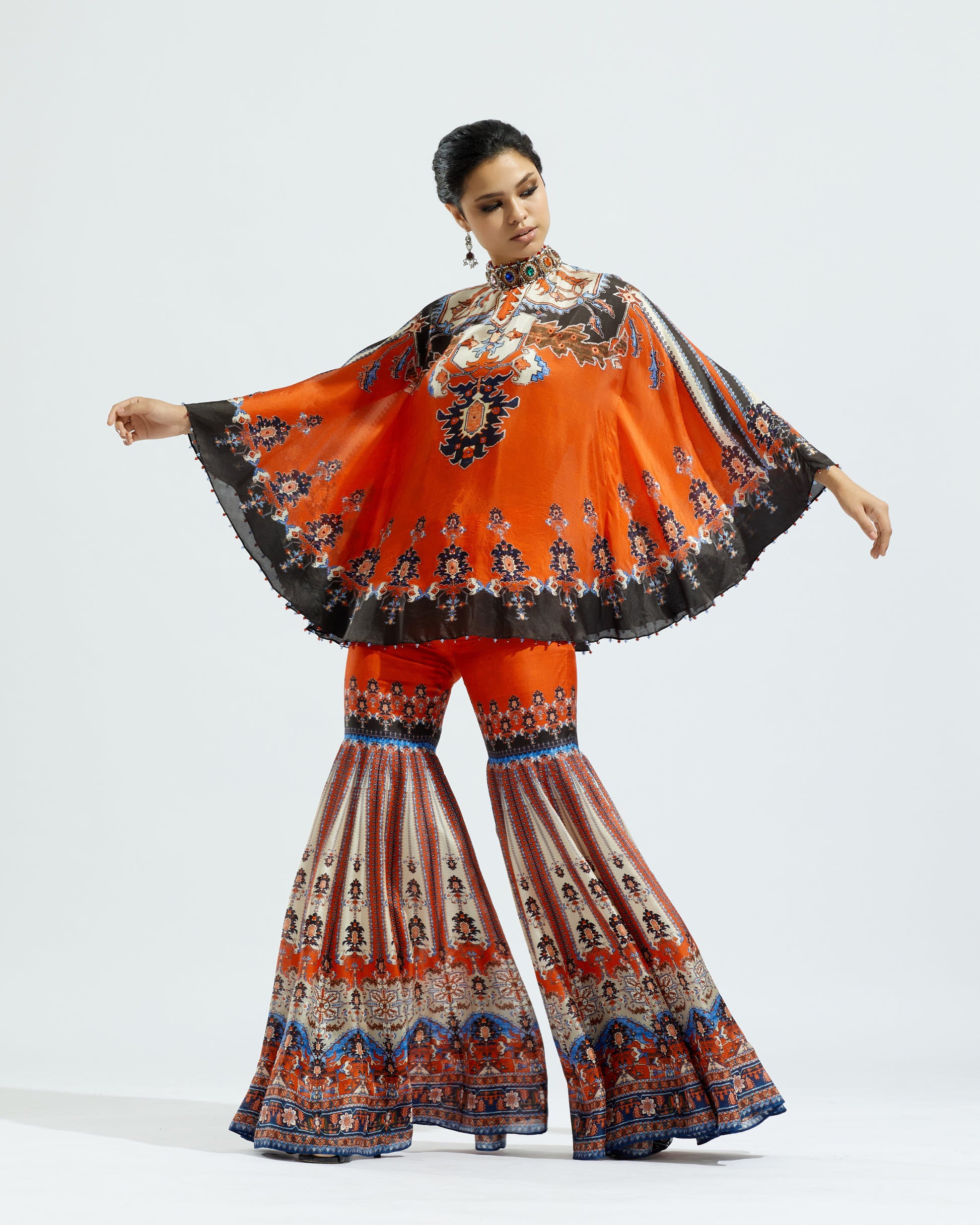 Casablanca : Poonam Sharara - Red