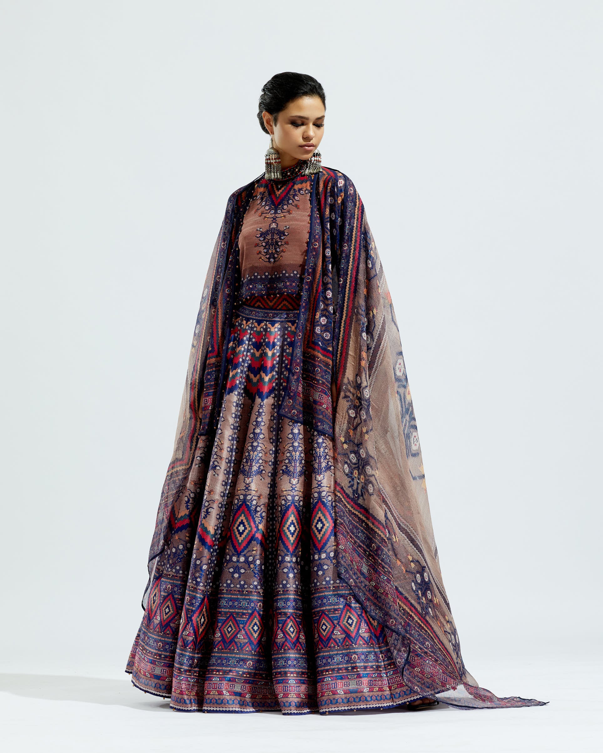 Casablanca : Hanoi Leela - Brown/Navy