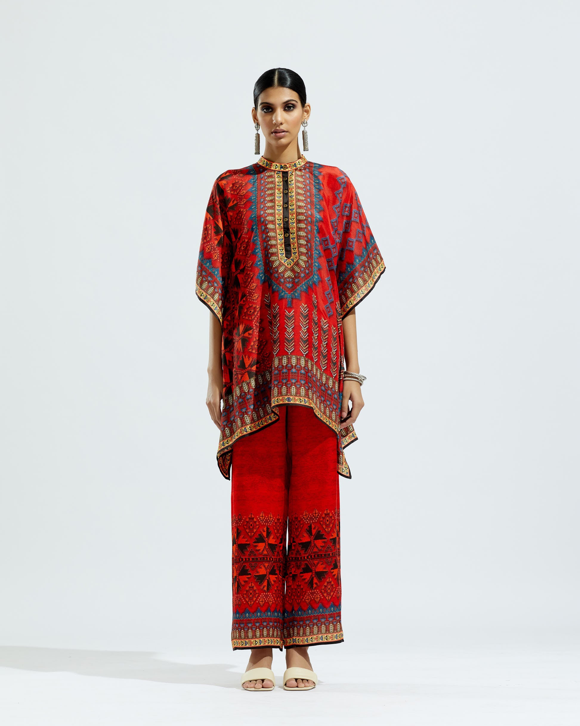 Casablanca : Manju - Red
