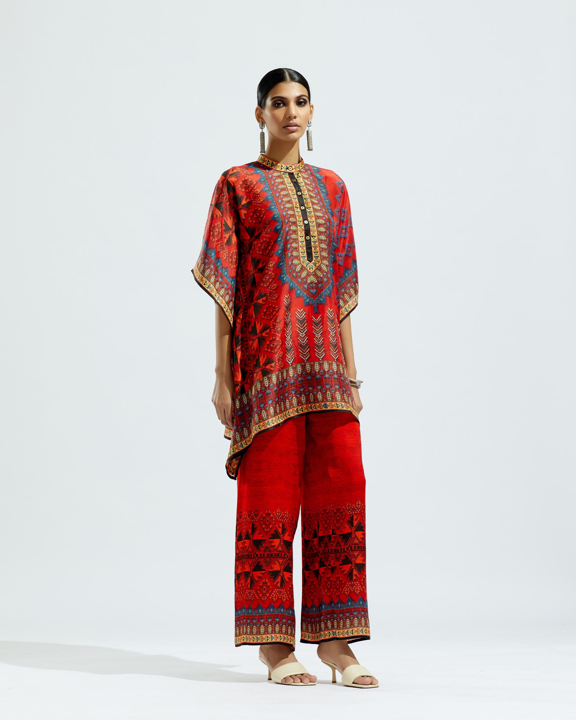 Casablanca : Manju - Red