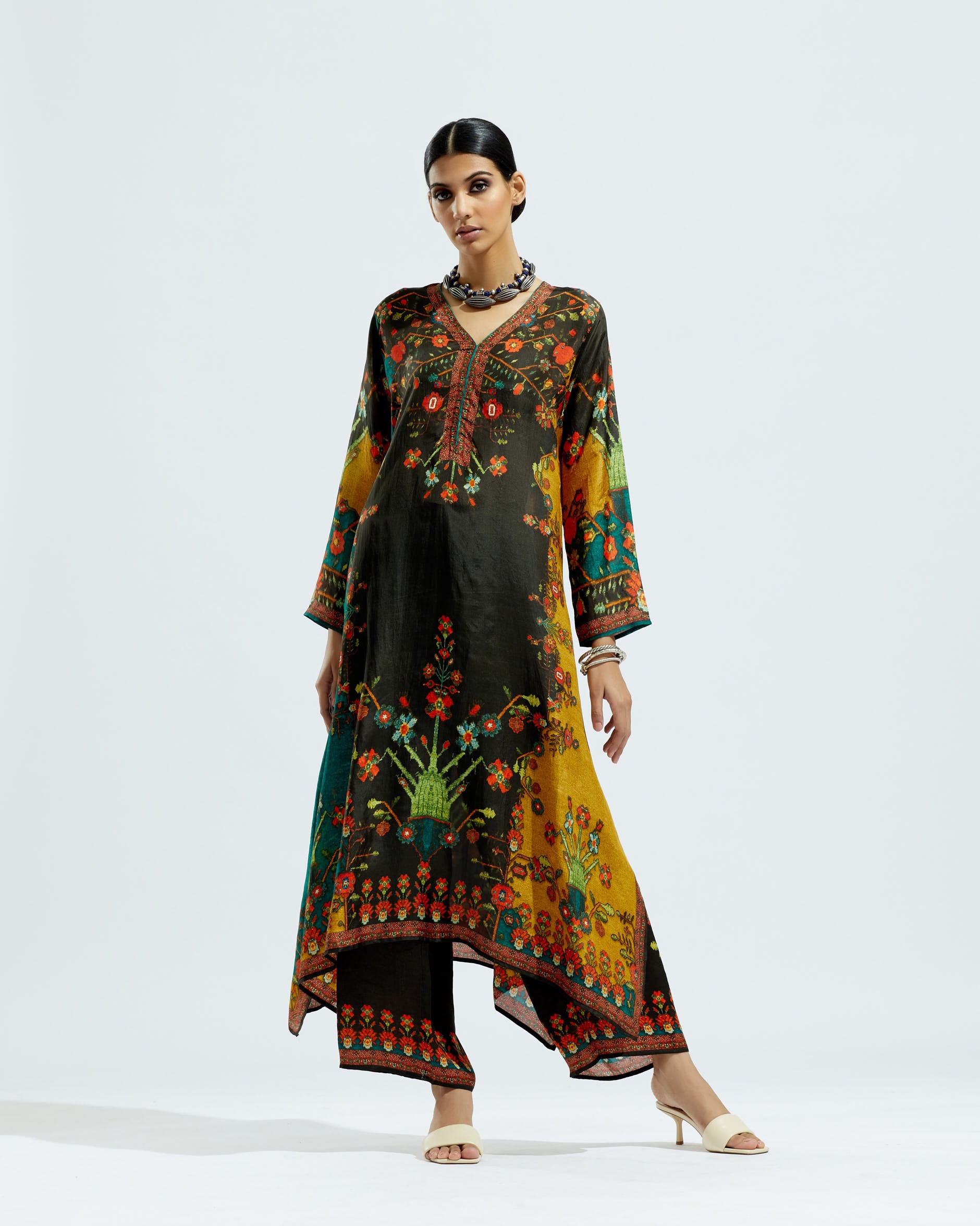 Casablanca : Zeynep - Black