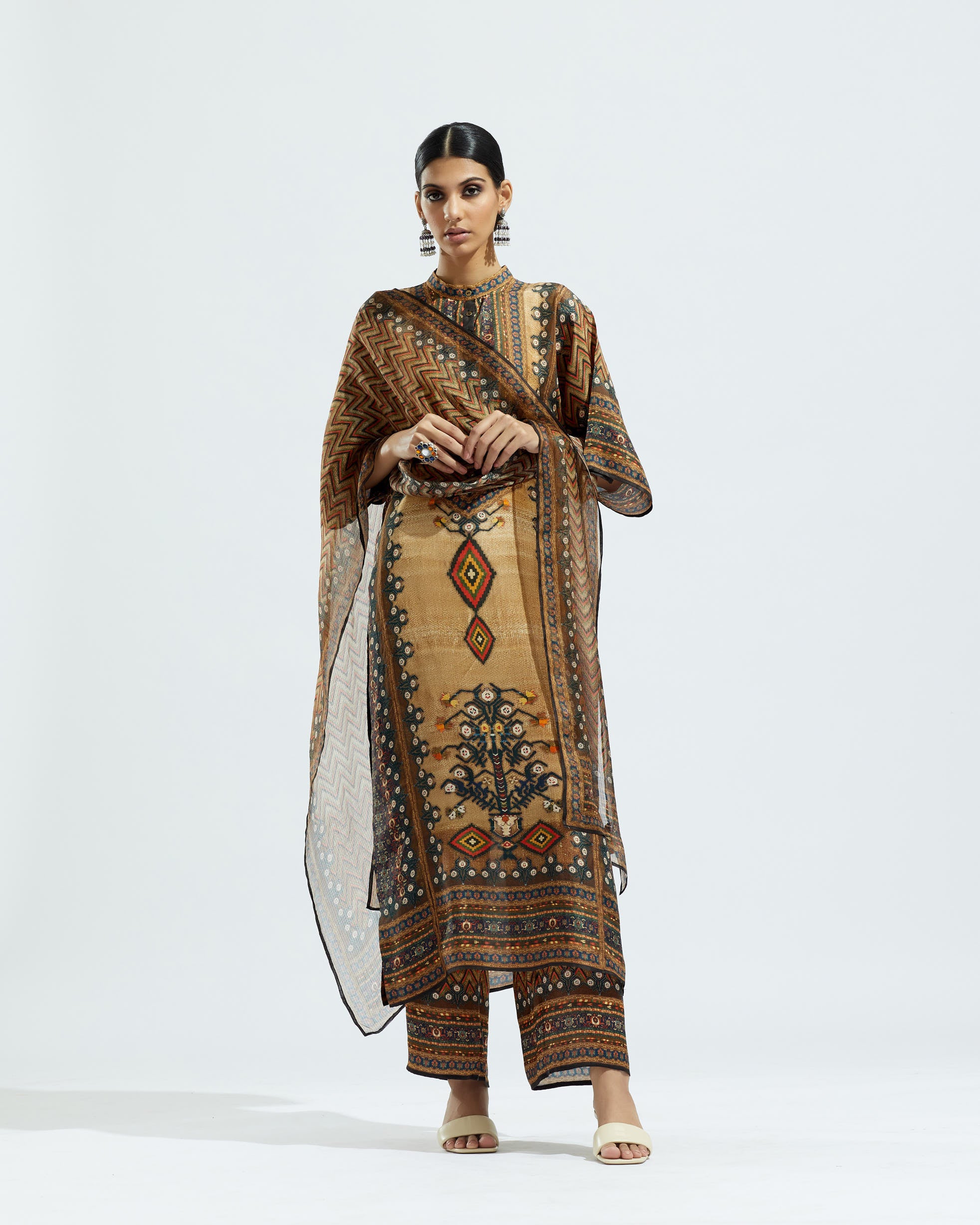 Casablanca : Gayatri - Sand