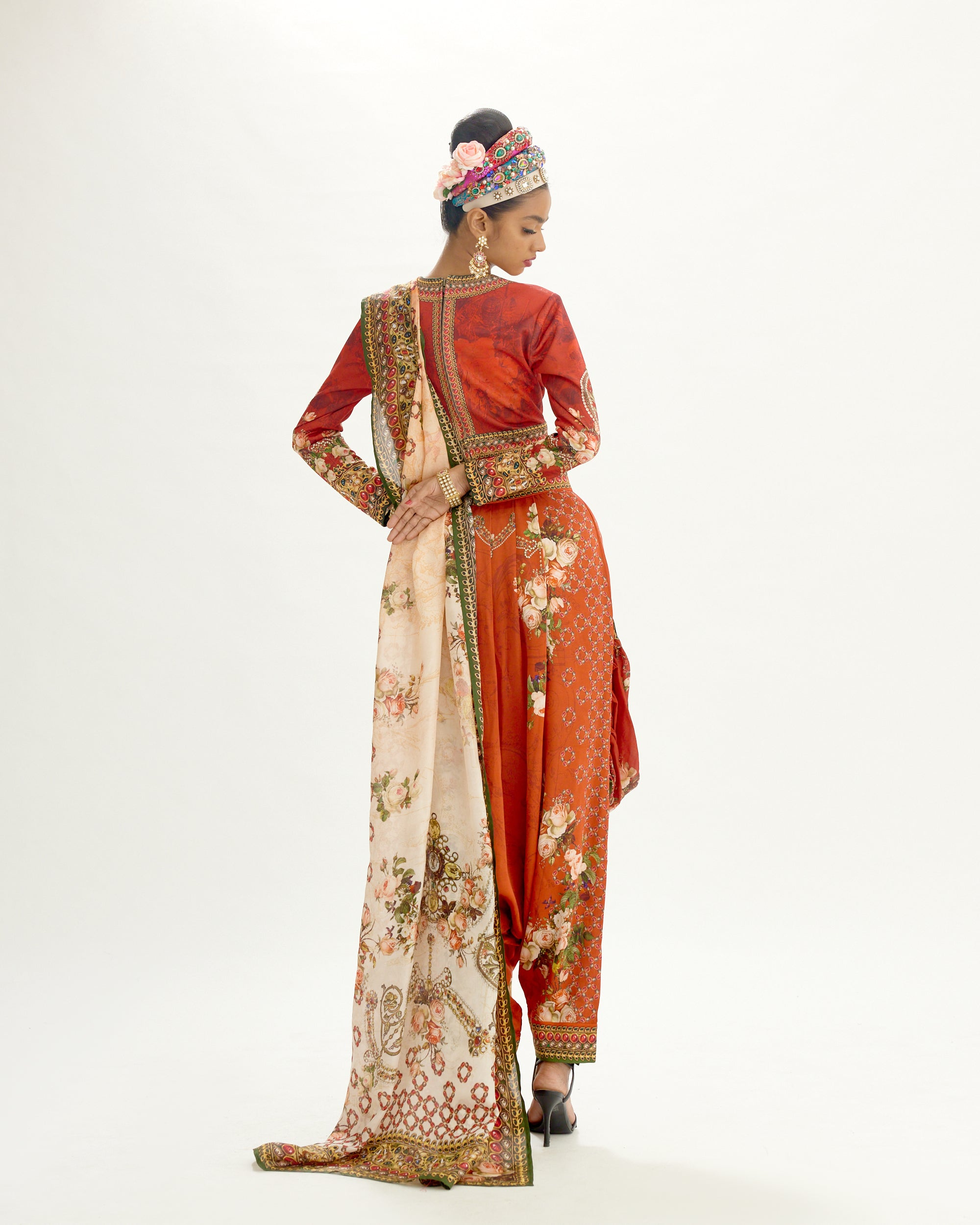 Pakeezah : Tamara - Red