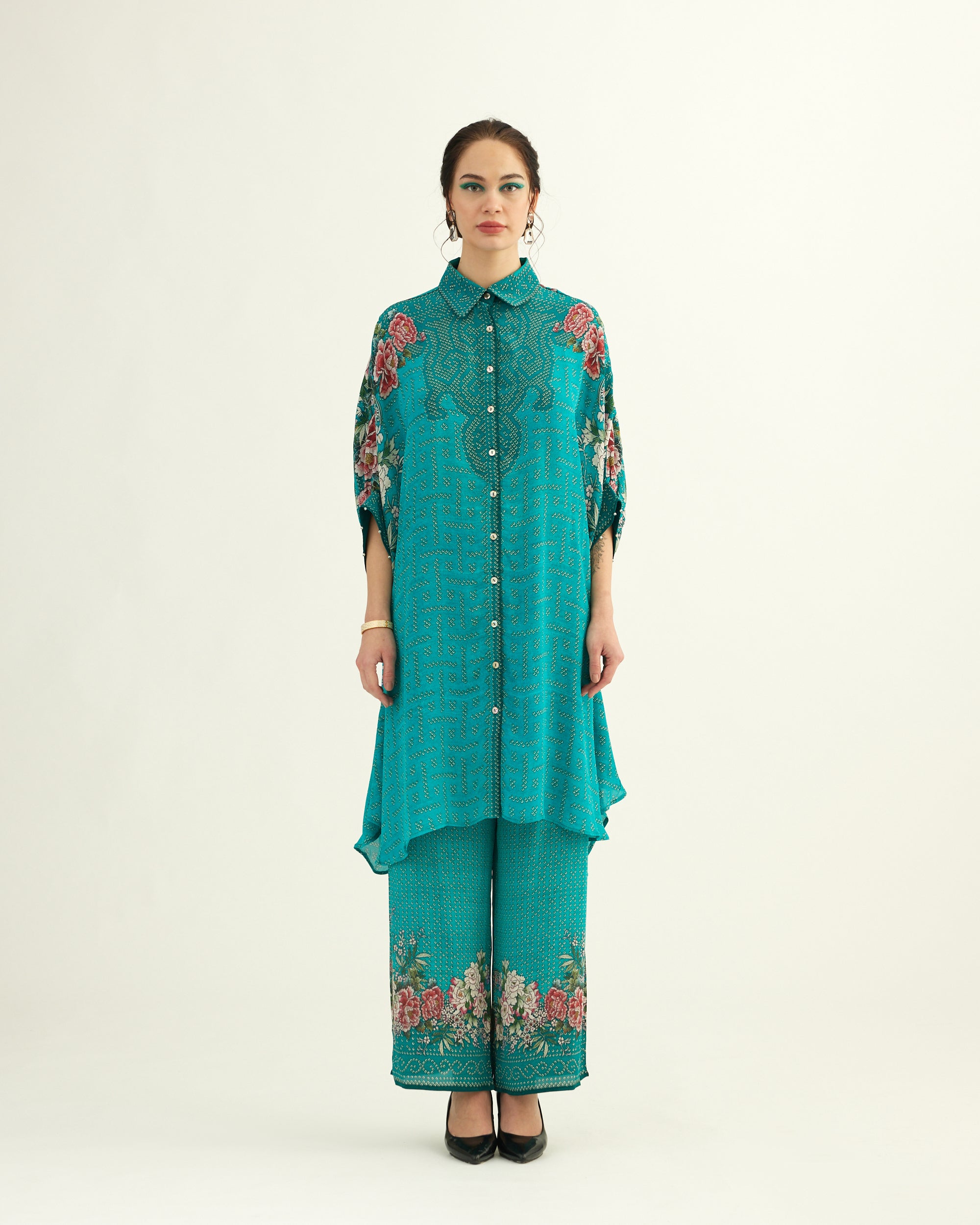 Sakura : Kamara - Tiffany Blue