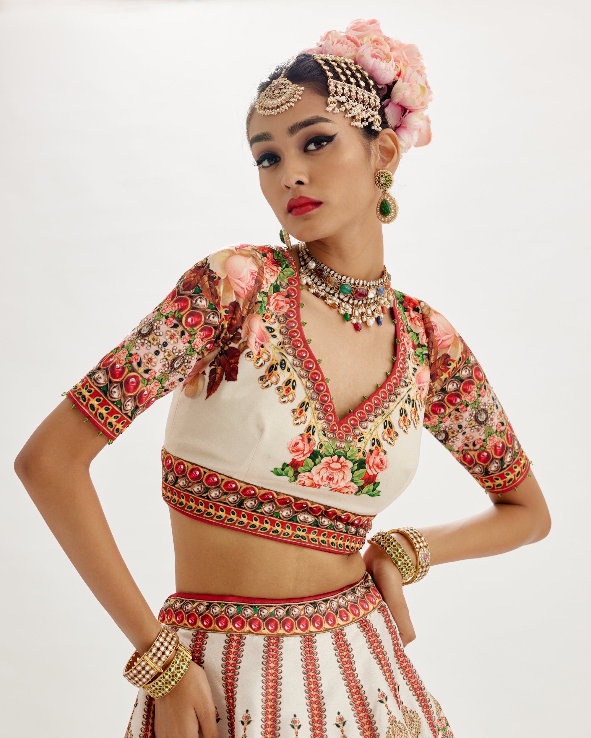 Pakeezah : Leela - Ivory