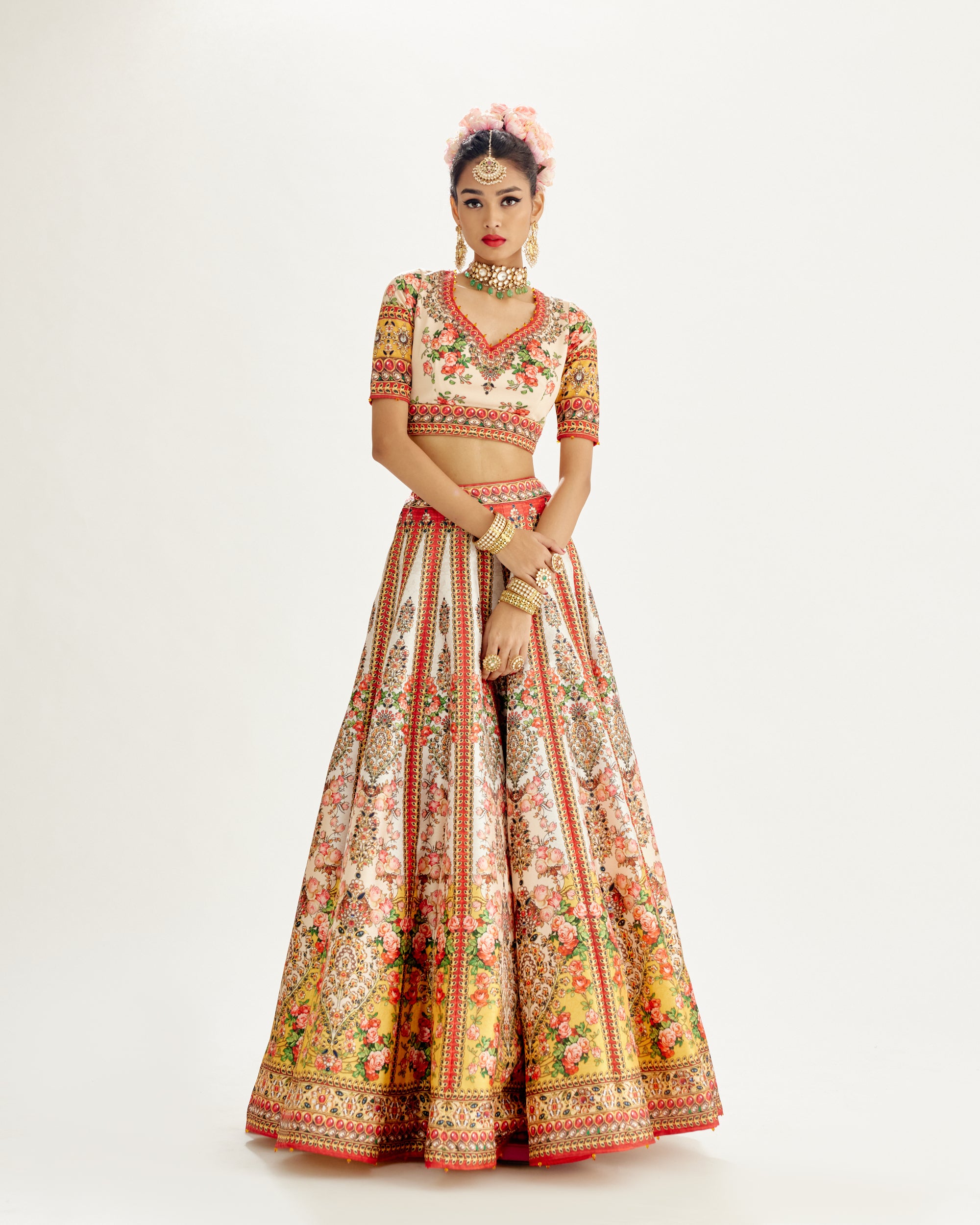Pakeezah : Leela - Ivory/Mustard