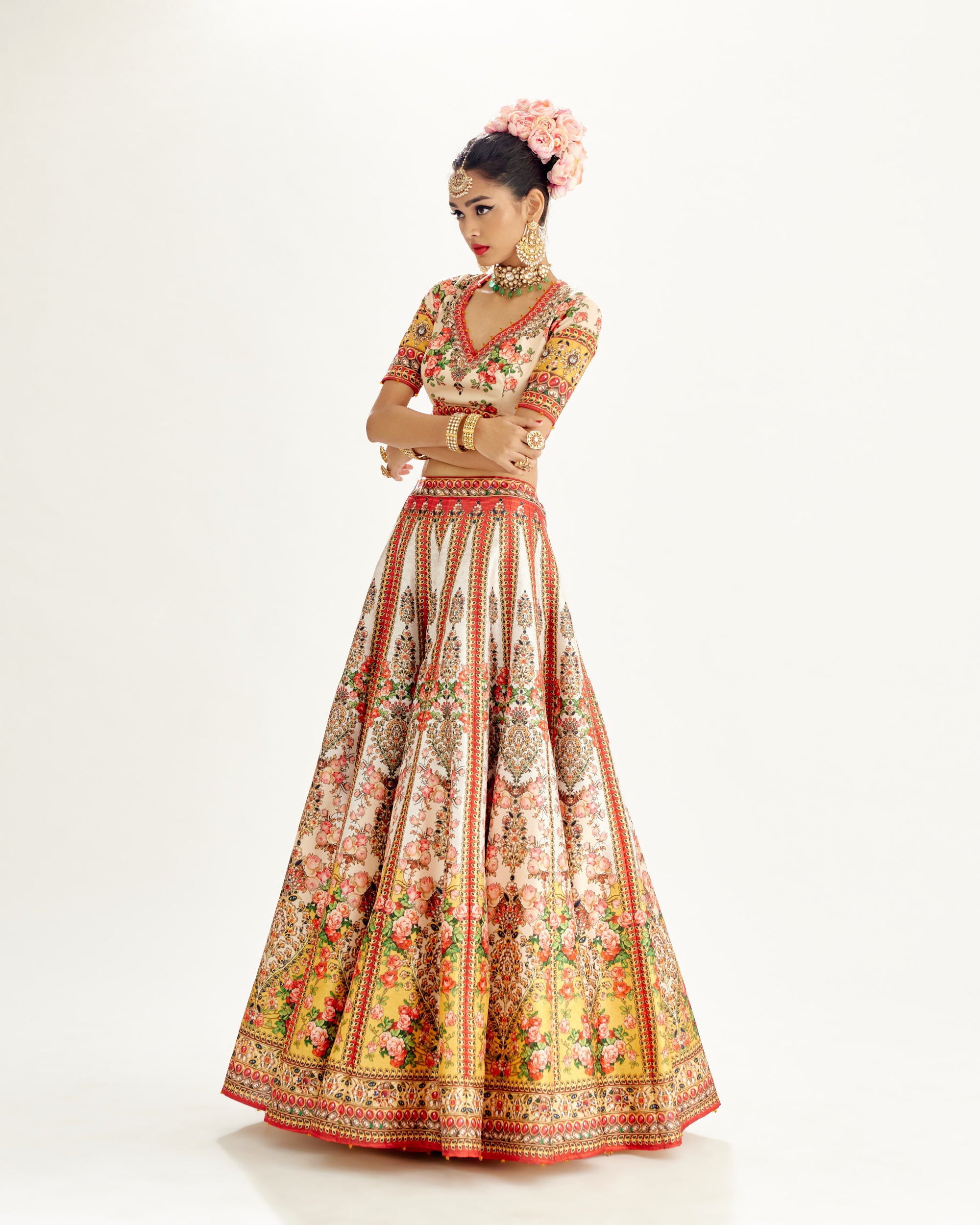 Pakeezah : Leela - Ivory/Mustard