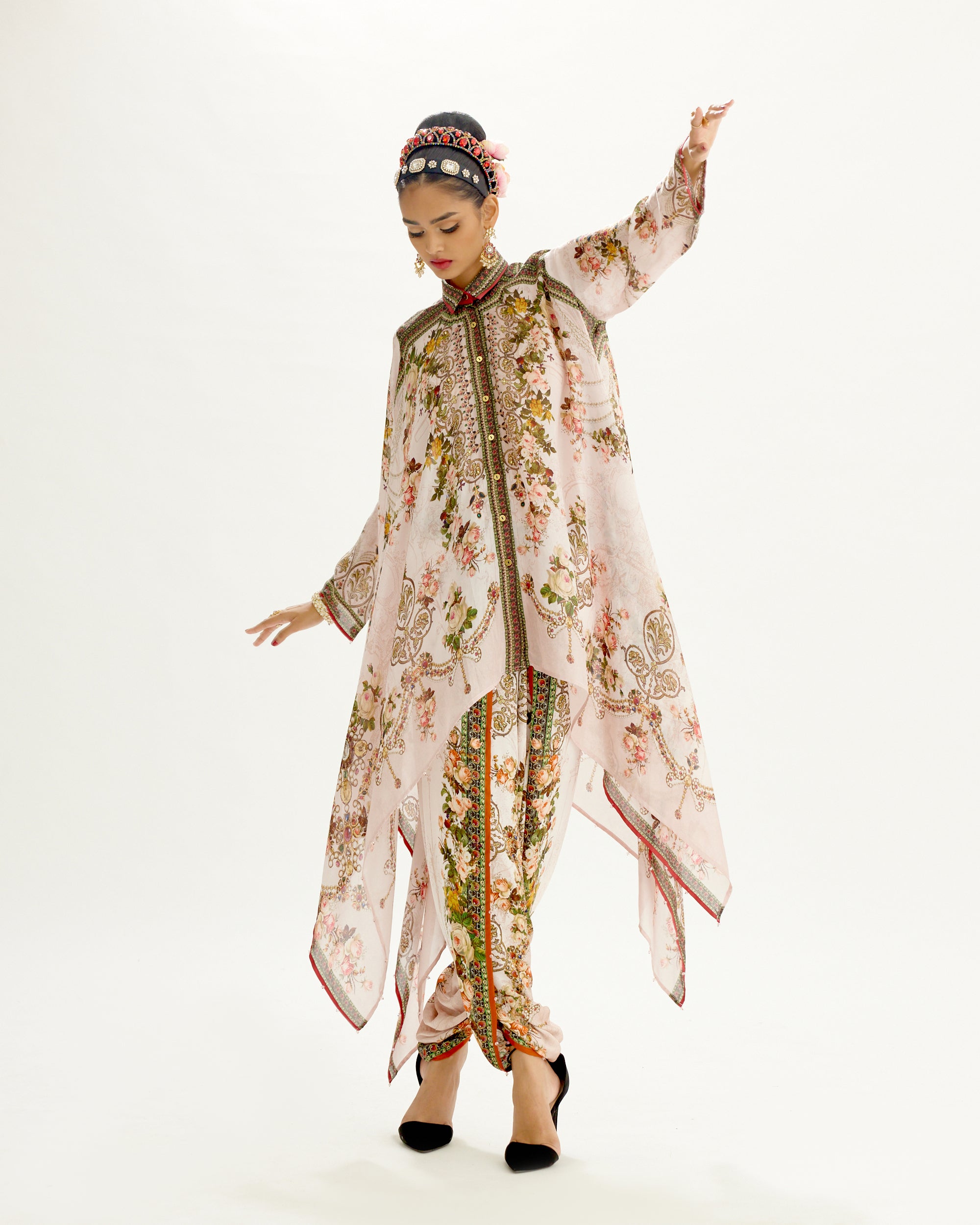 Pakeezah : Shibani - Lilac