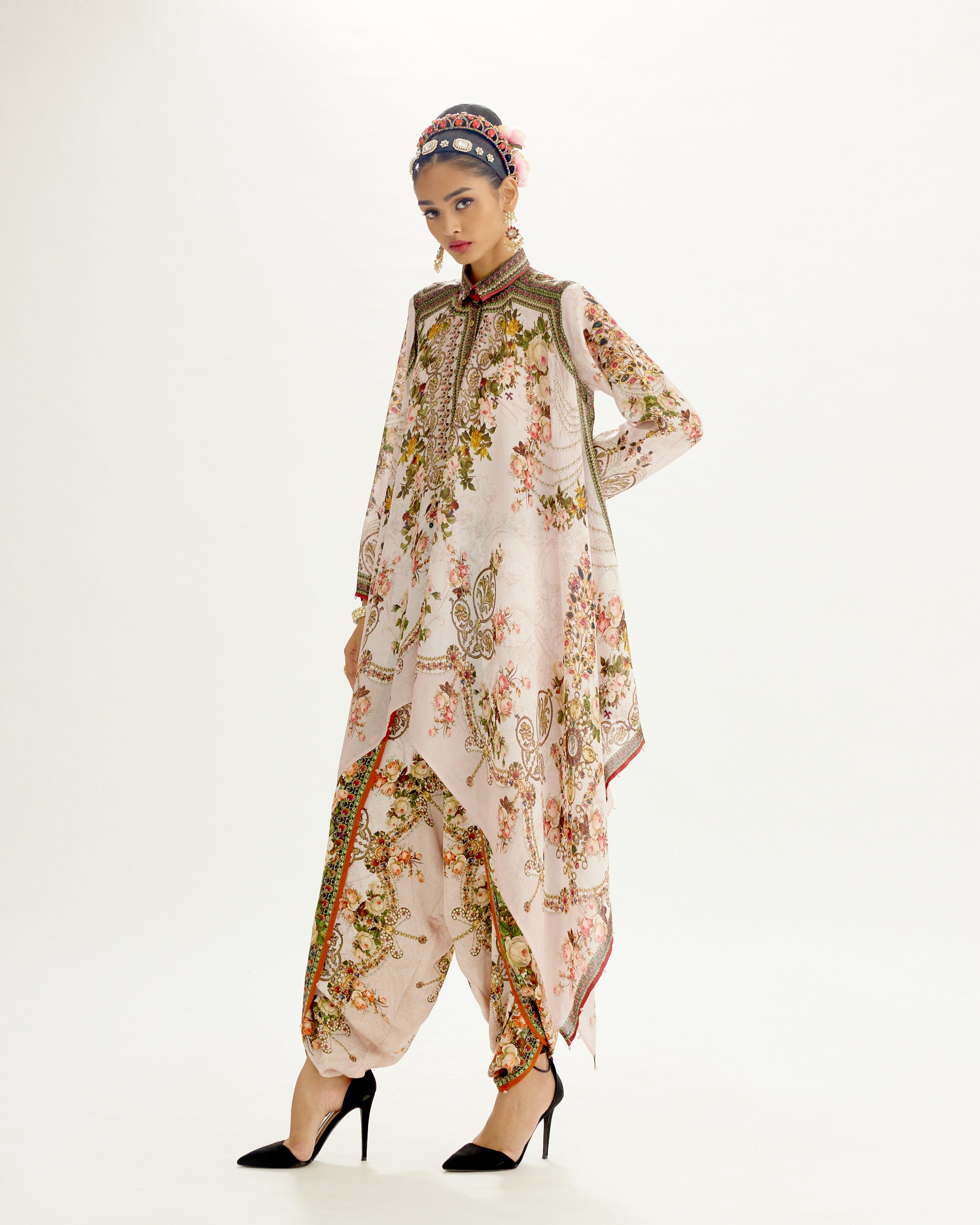 Pakeezah : Shibani - Lilac