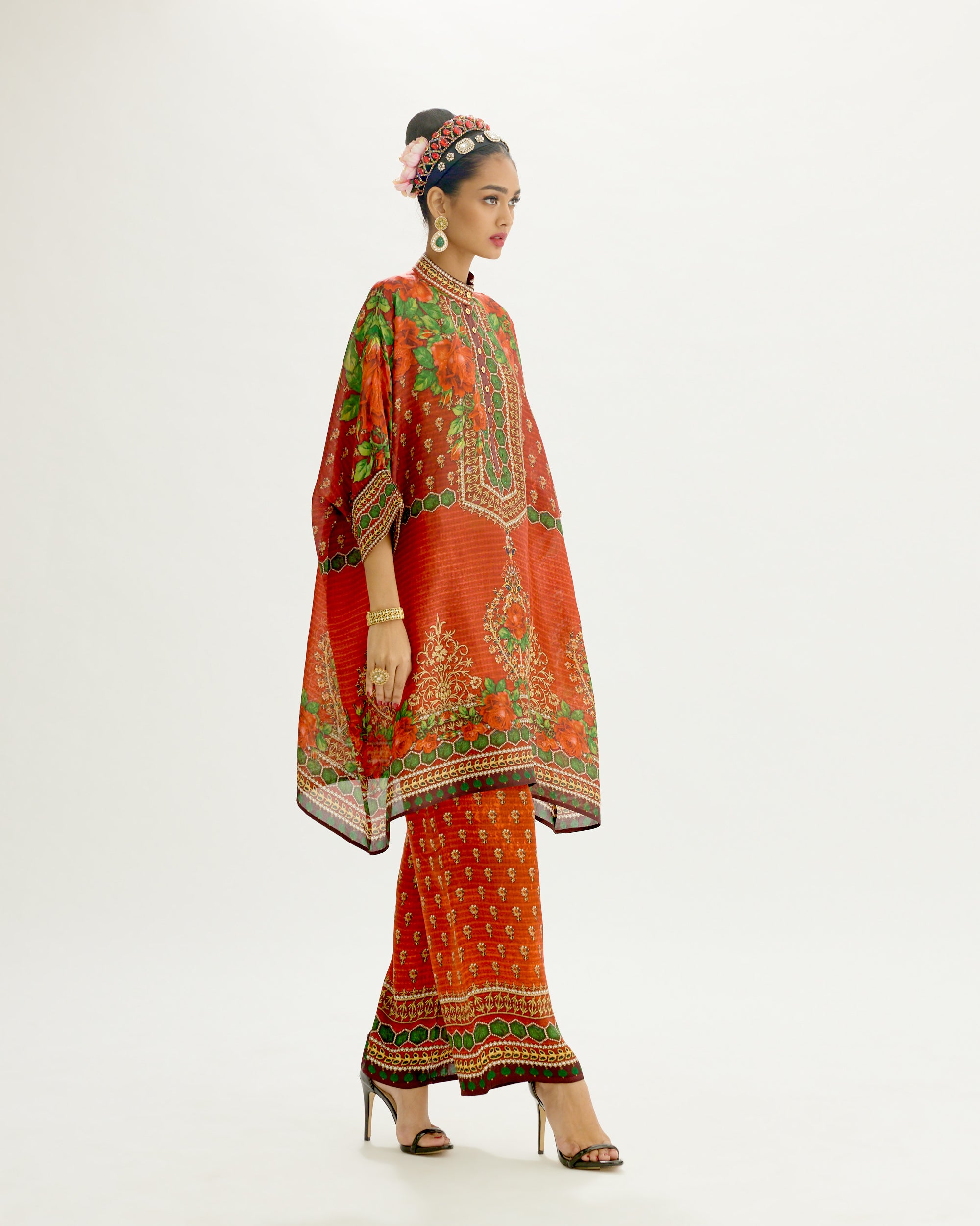 Pakeezah : Chanel 36" - Red