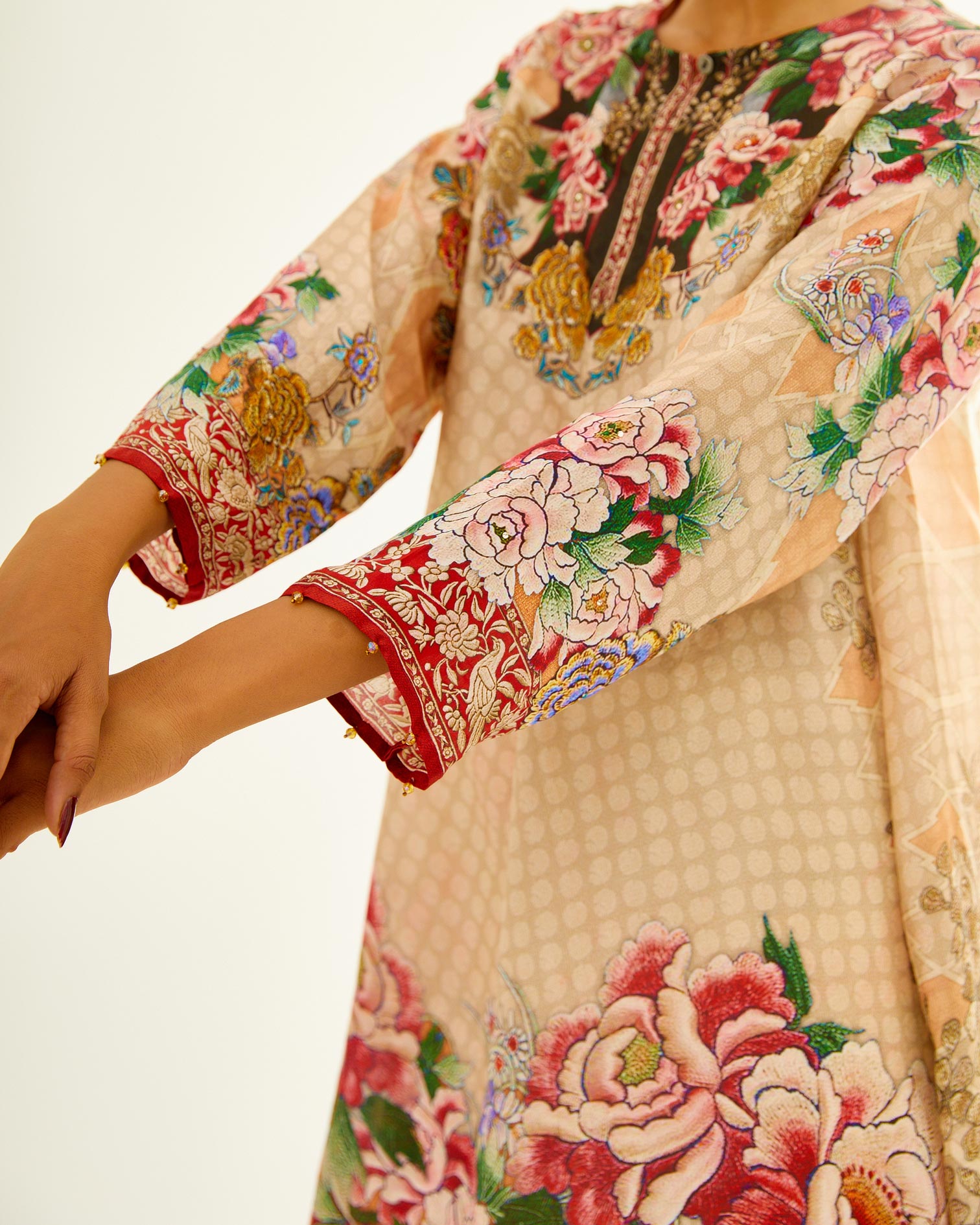 Sayuri : Aarvi - Beige
