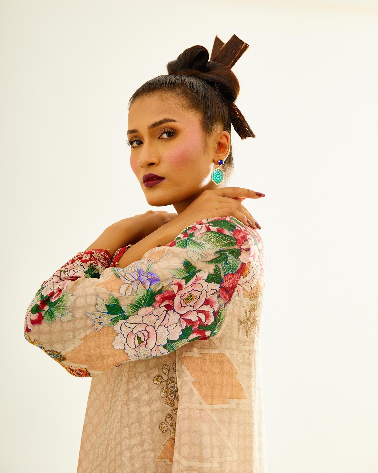 Sayuri : Aarvi - Beige