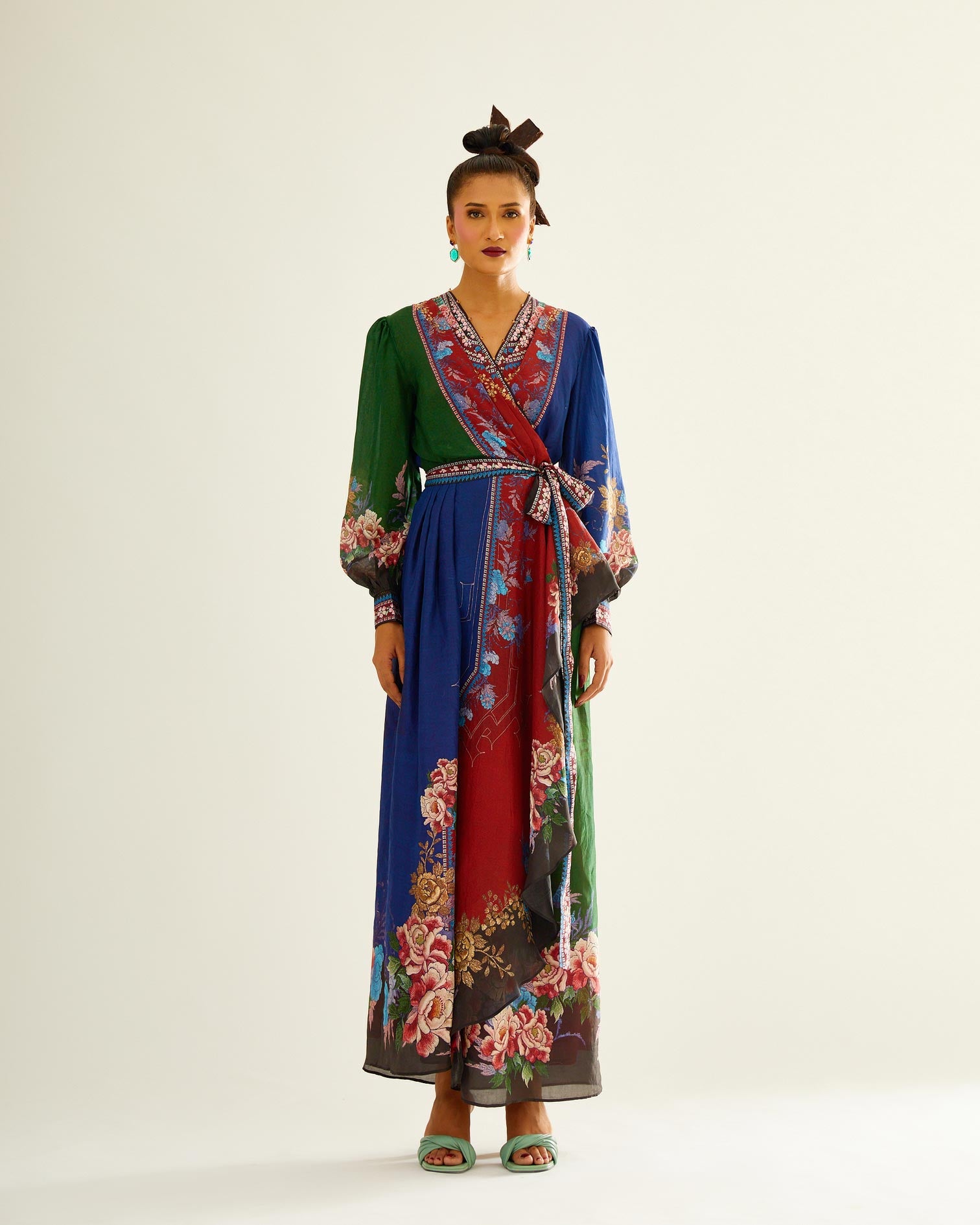Sayuri : Udipti - Red/Navy