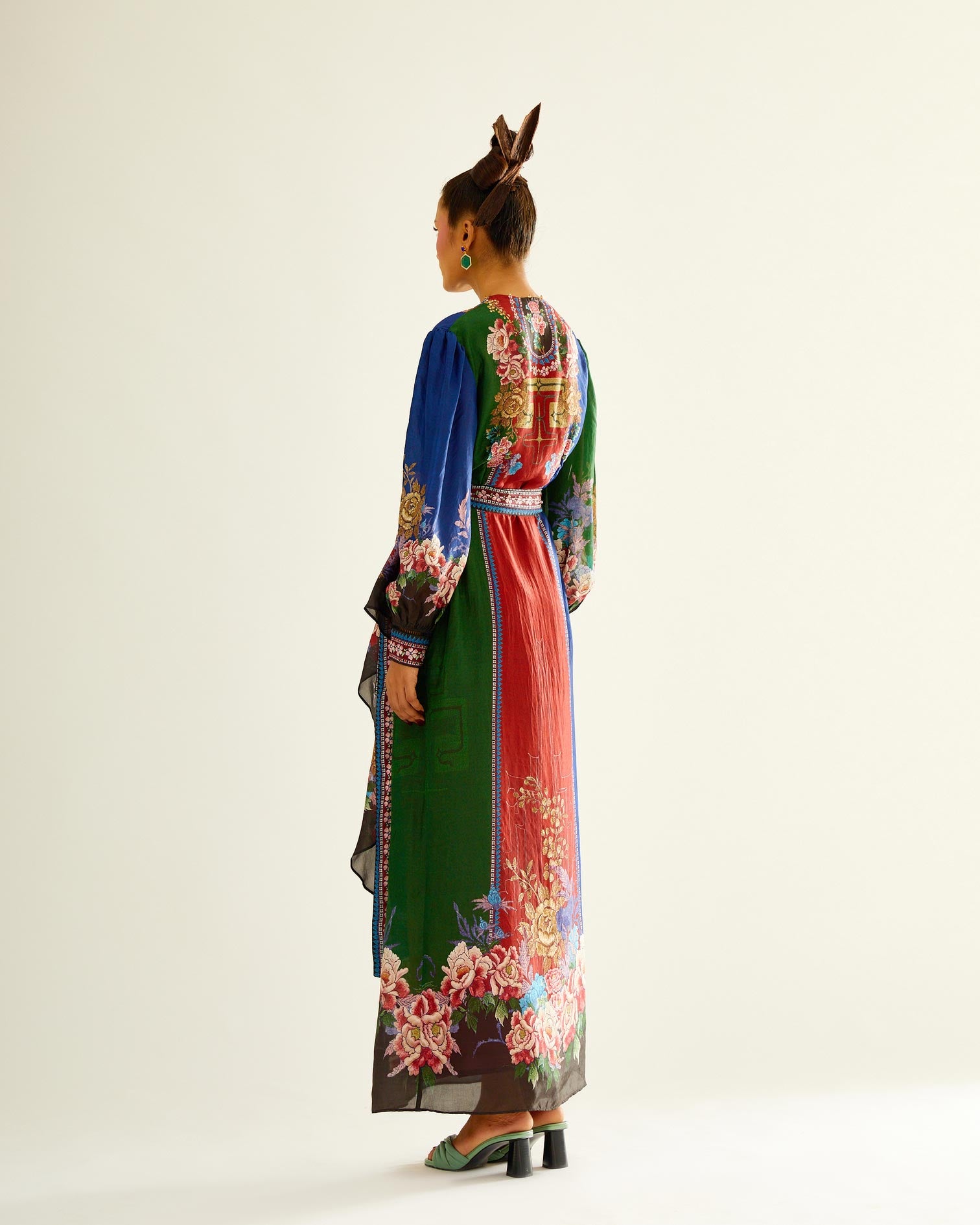 Sayuri : Udipti - Red/Navy