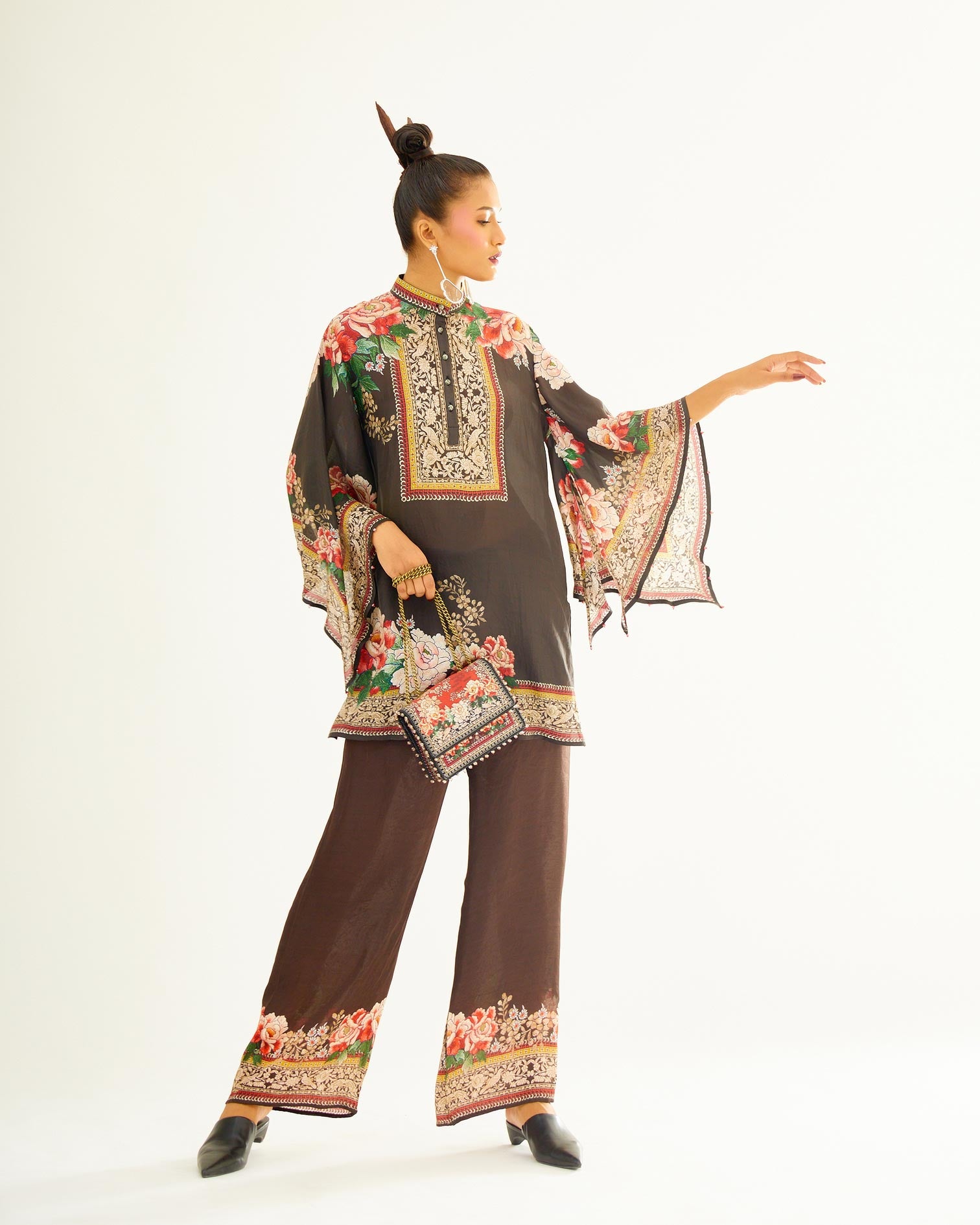 Sayuri : Nylla - Black