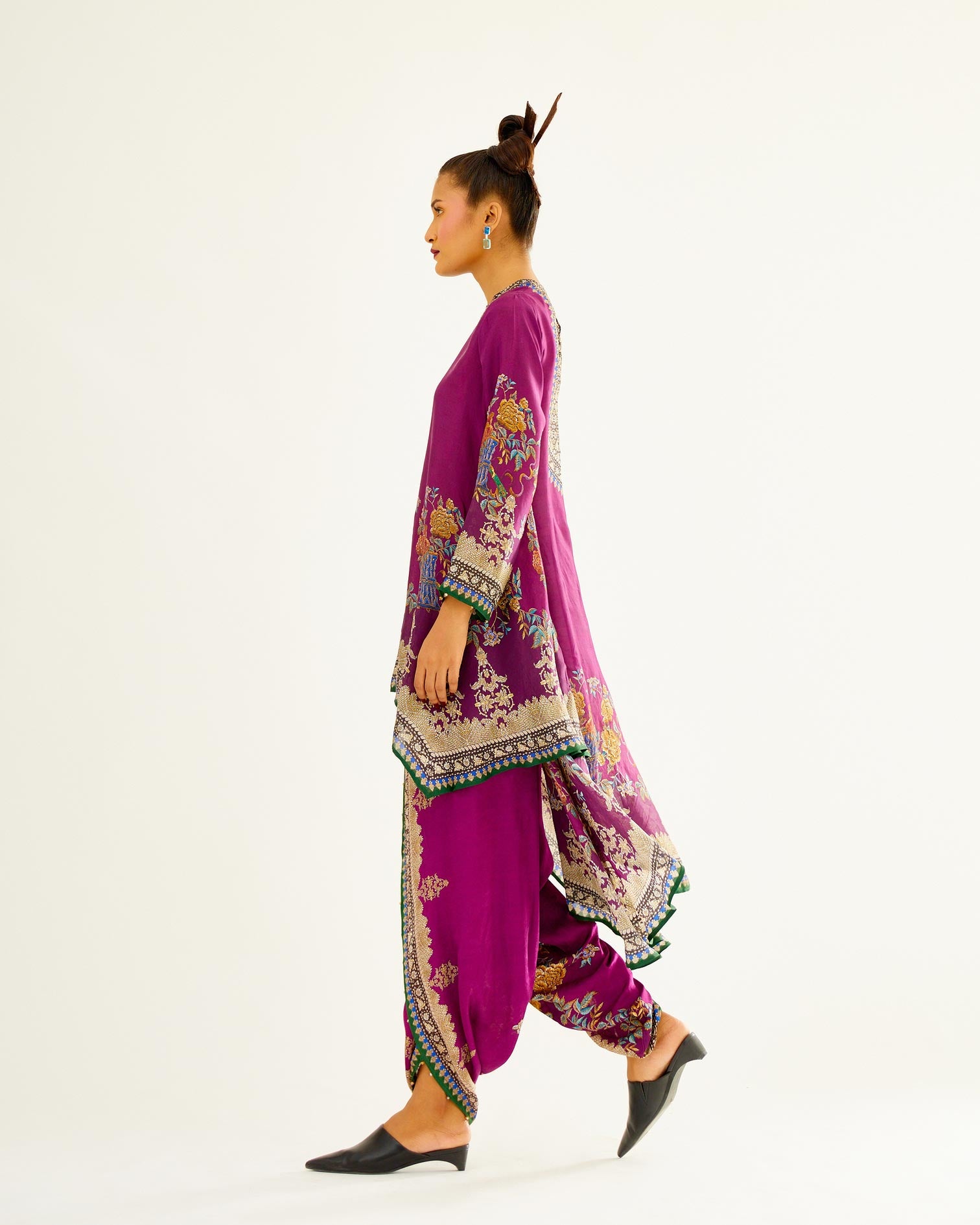 Sayuri : Aafreen - Purple