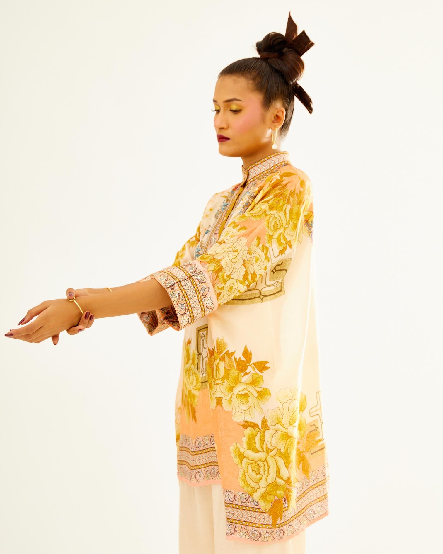 Sayuri : Chanel - Beige/Peach