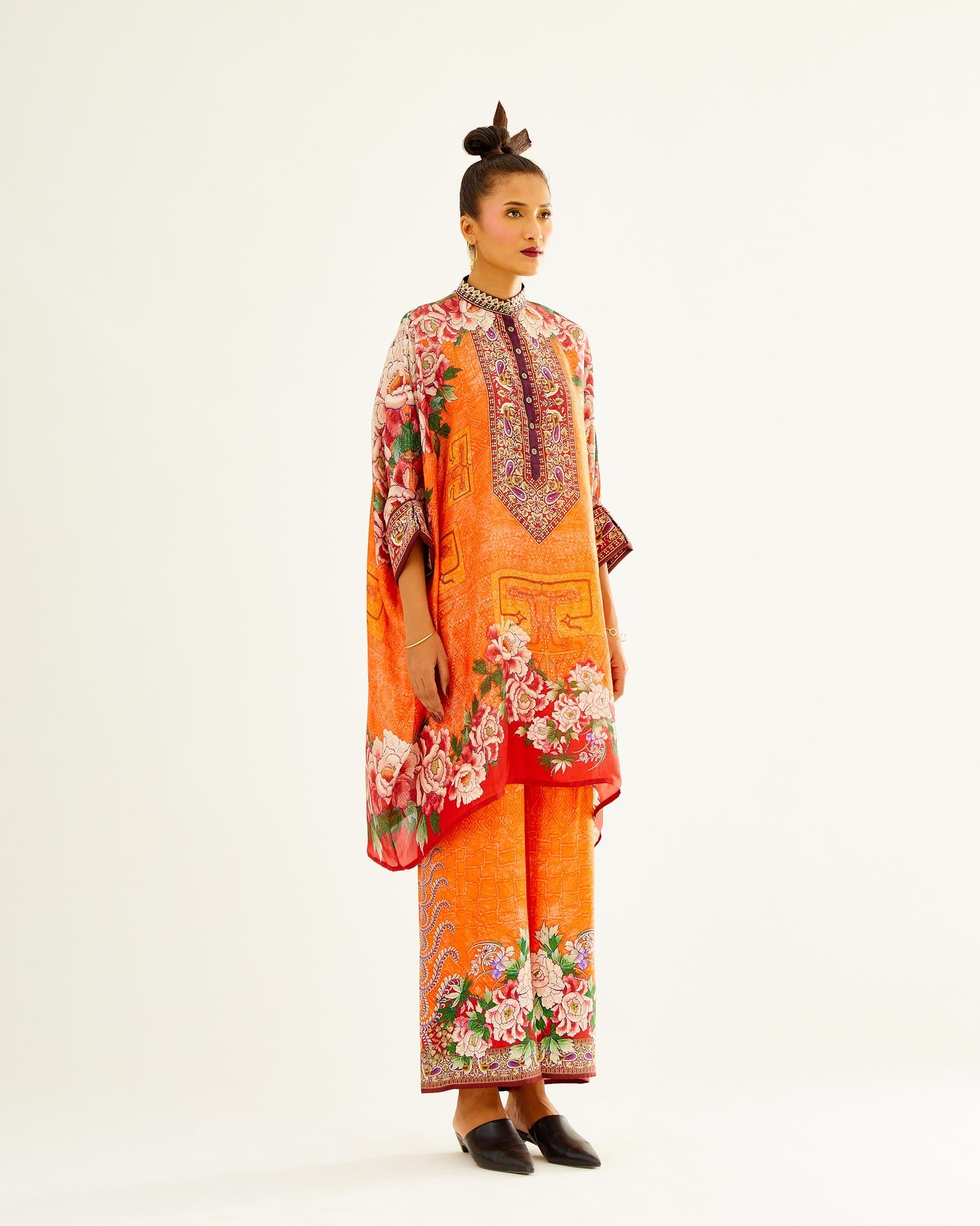 Sayuri : Chanel 36" - Orange