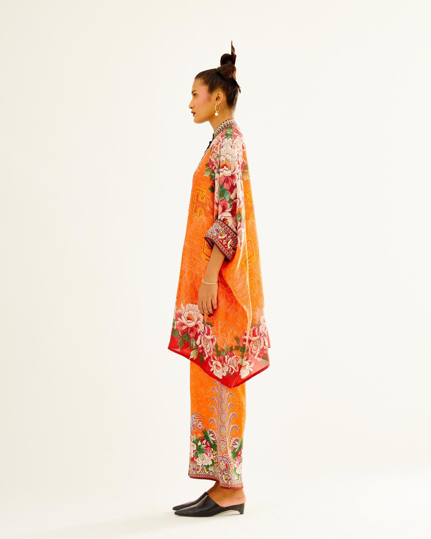 Sayuri : Chanel 36" - Orange