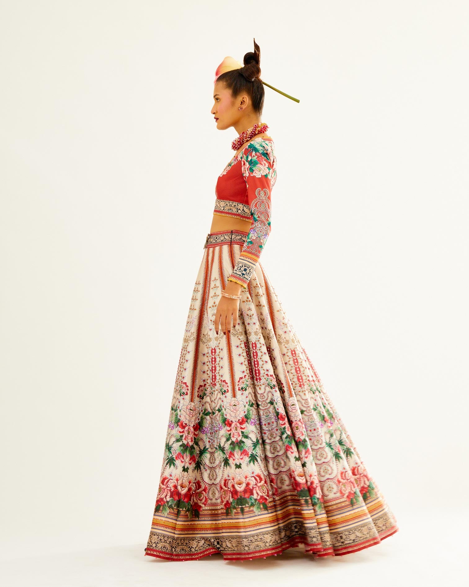 Sayuri : Leela - Ivory/Red