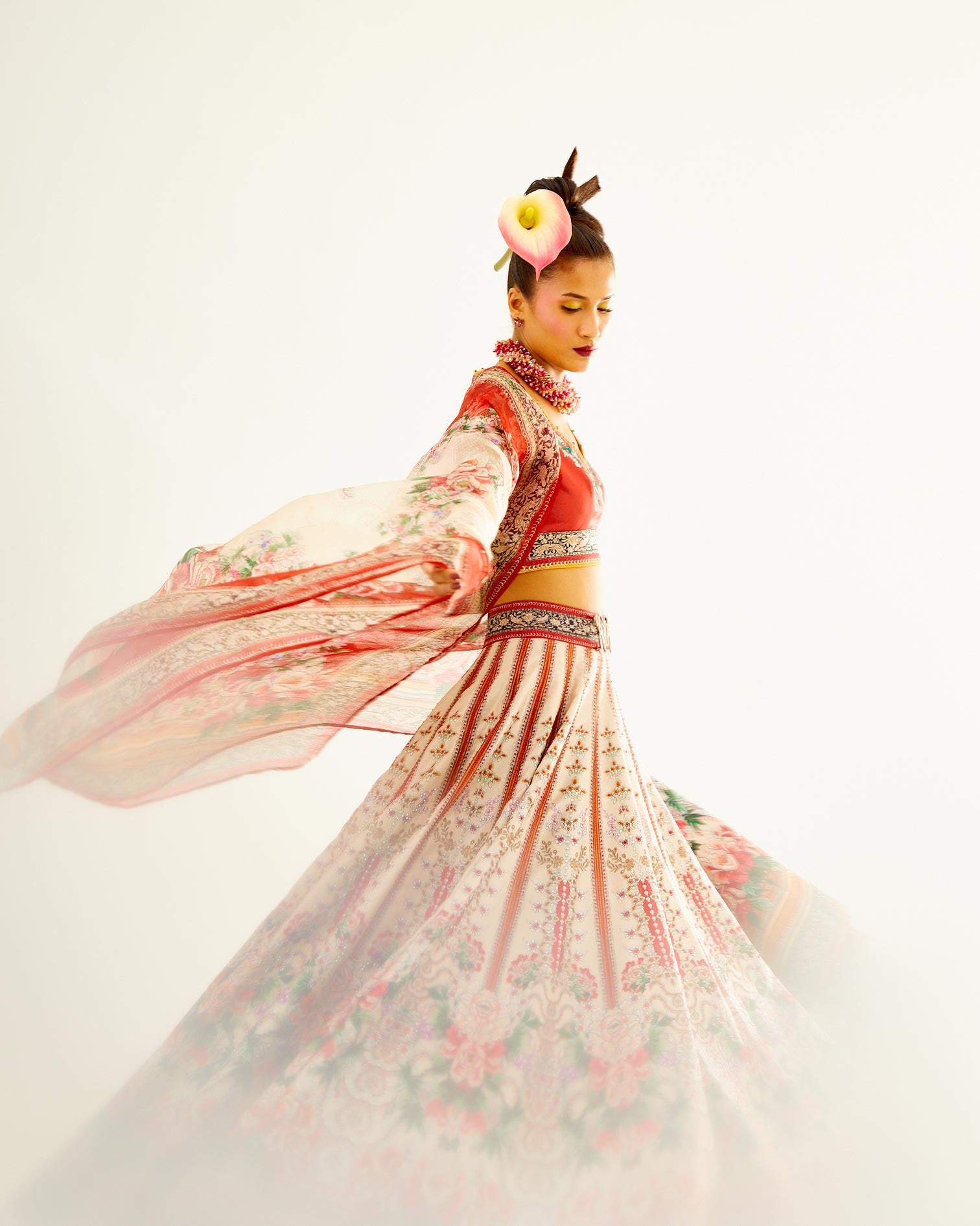 Sayuri : Leela - Ivory/Red