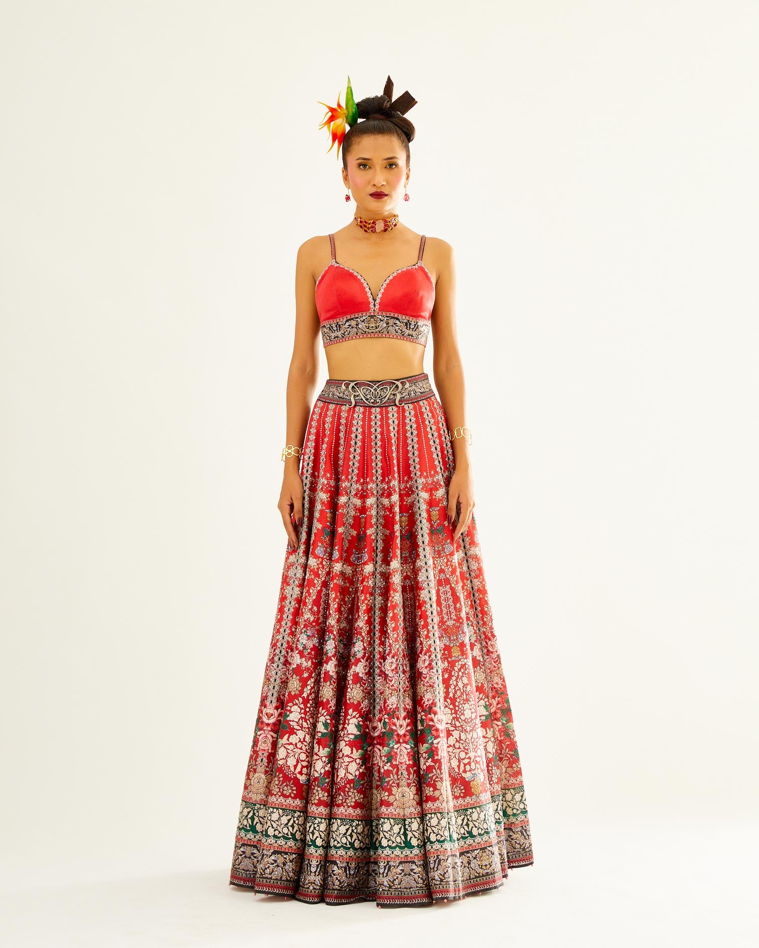 Sayuri : Leela - Red