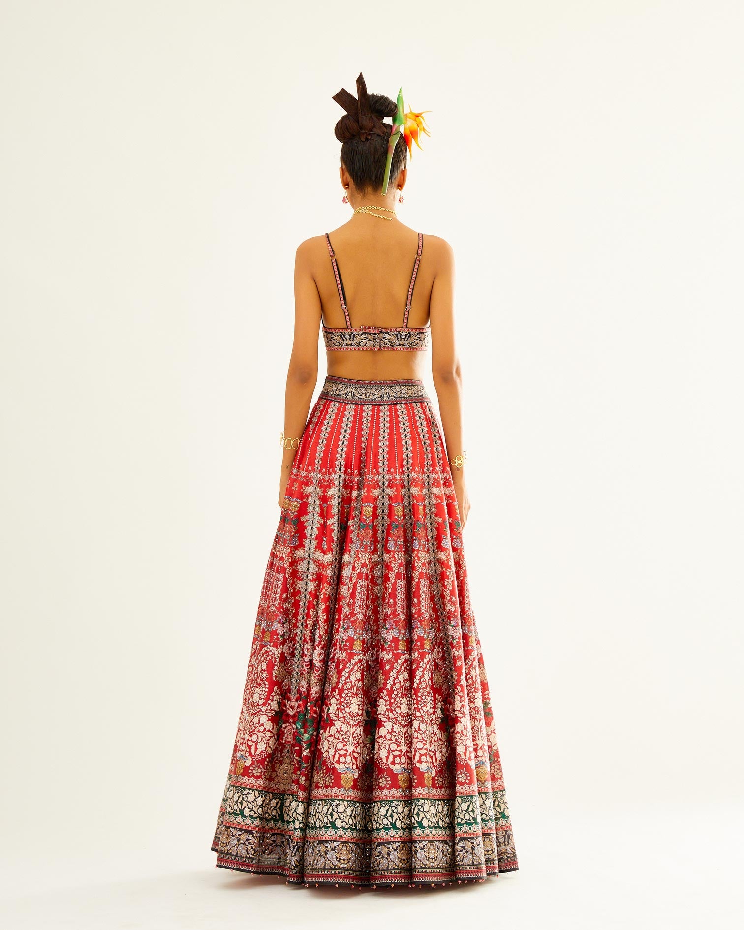 Sayuri : Leela - Red