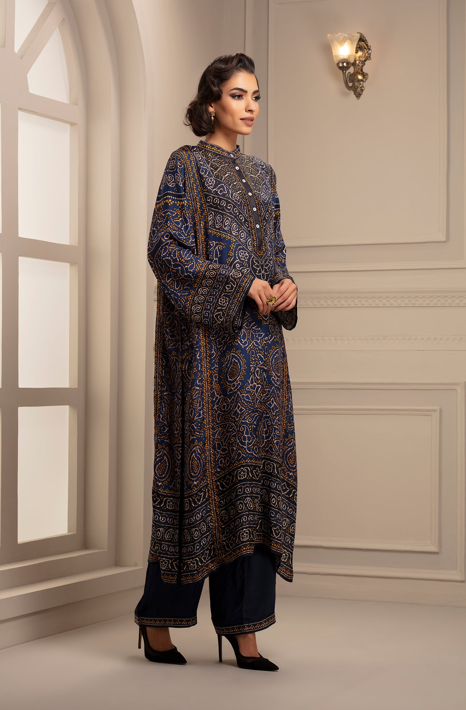 Bandhej : Ghazala Blue + Paloma