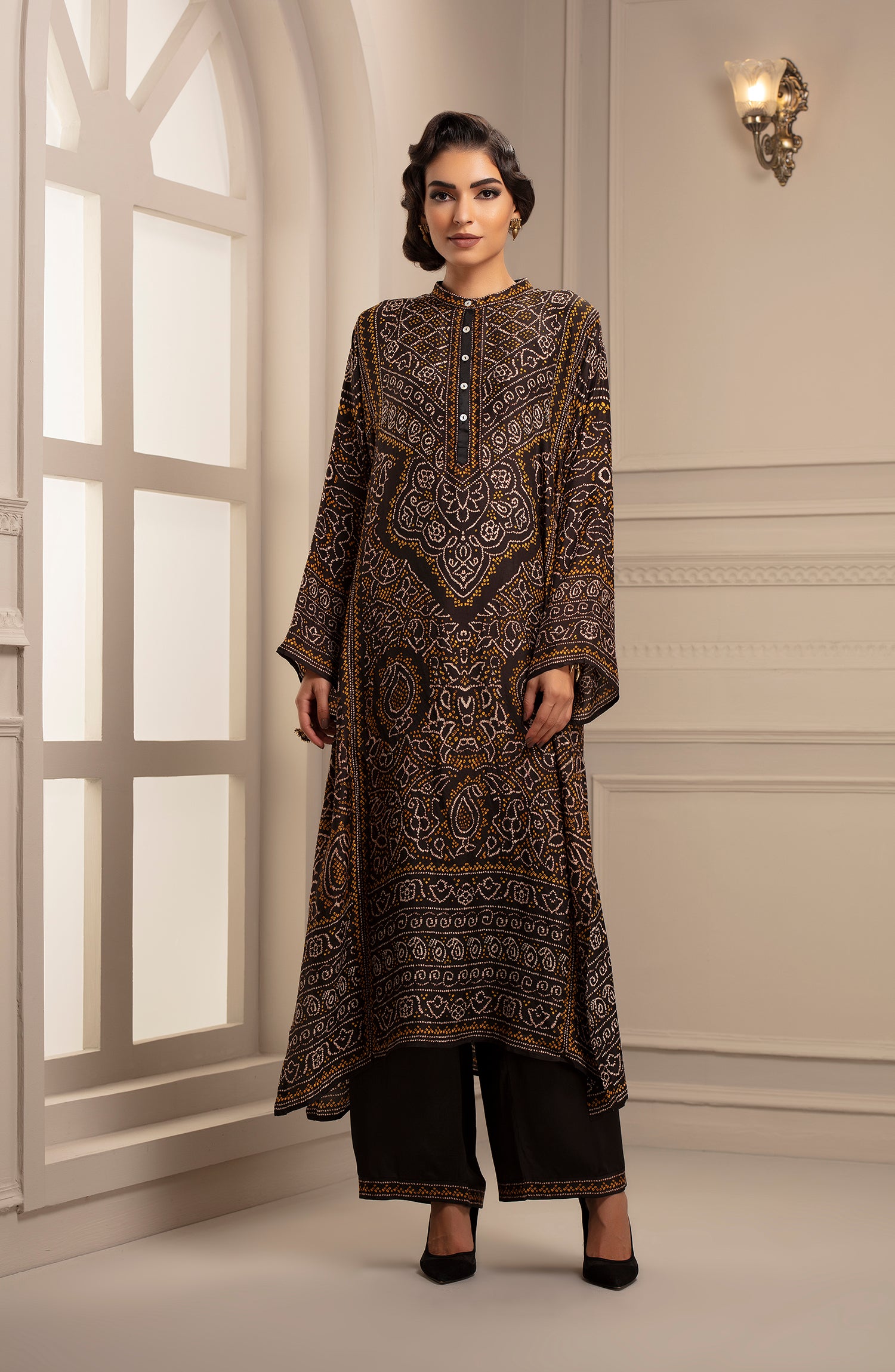 Bandhej : Ghazala Black + Paloma