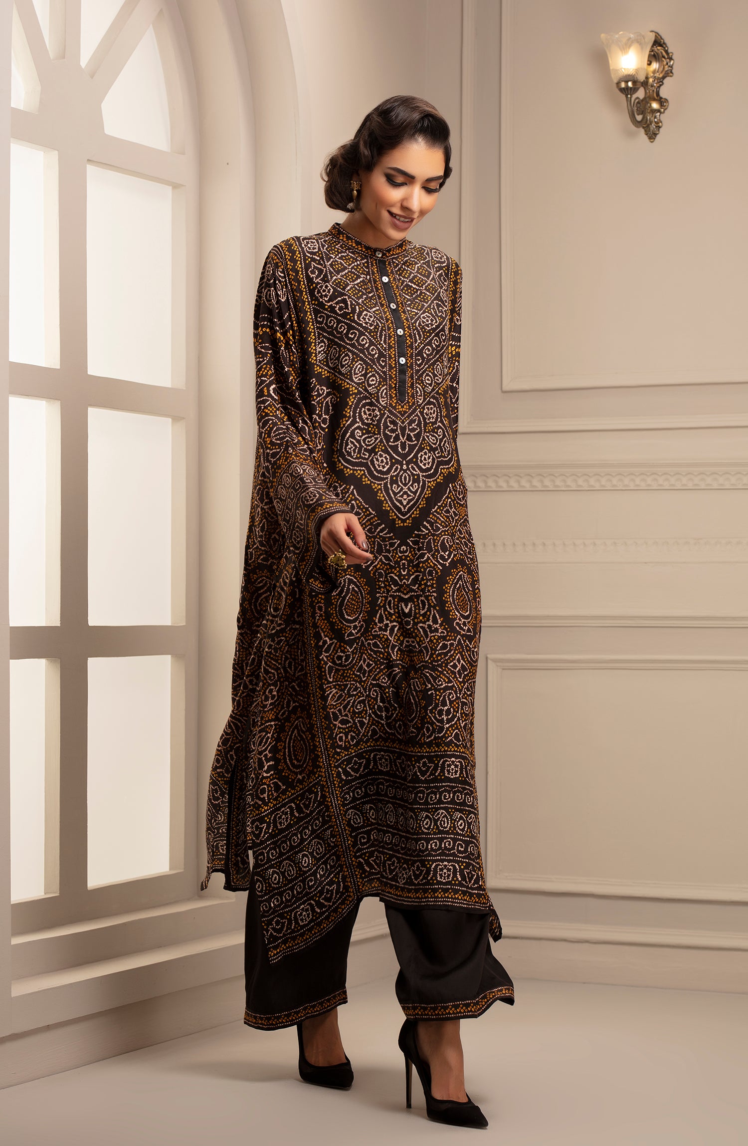 Bandhej : Ghazala Black + Paloma