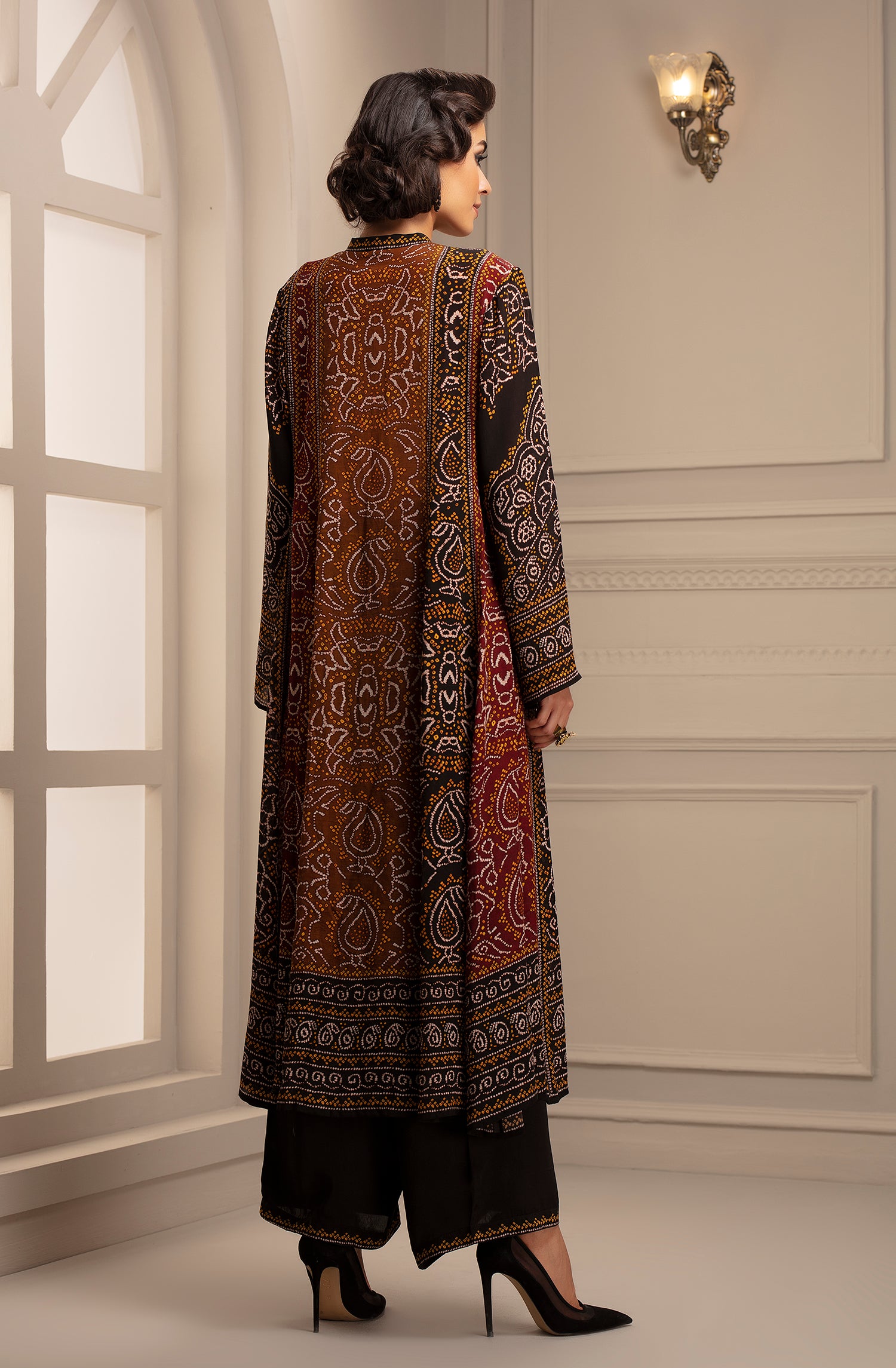 Bandhej : Ananda Red/Black/Mustard + Paloma
