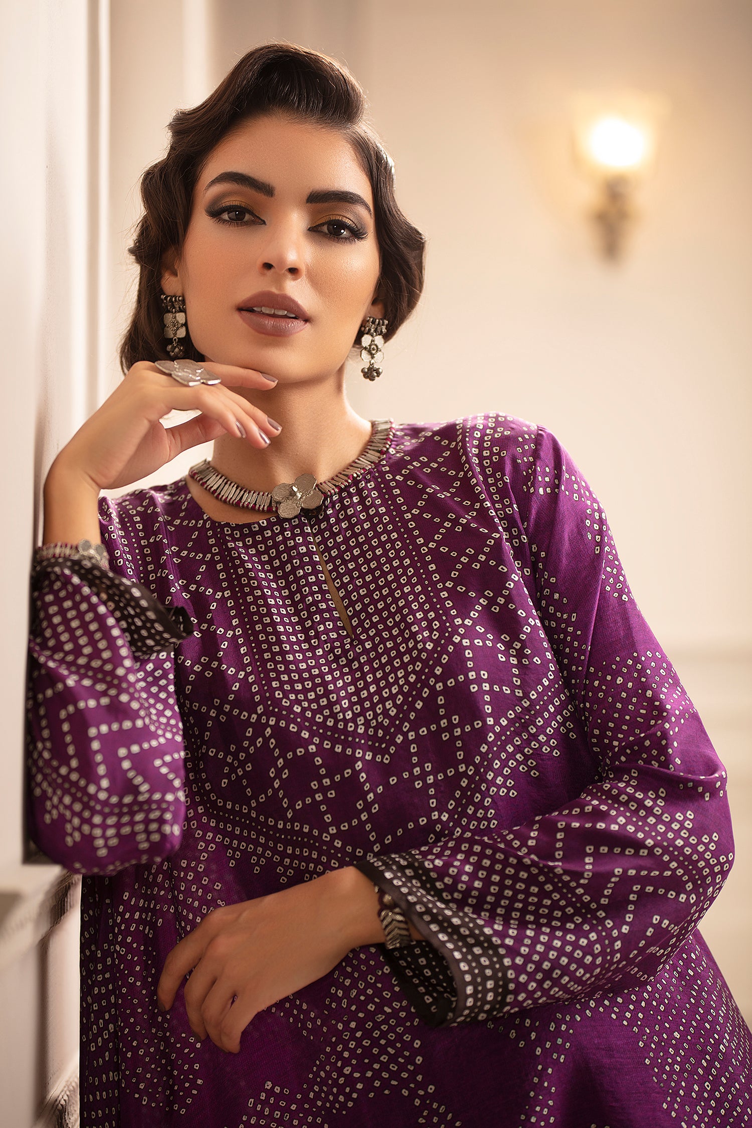 Beendi : Navya Purple + Paloma