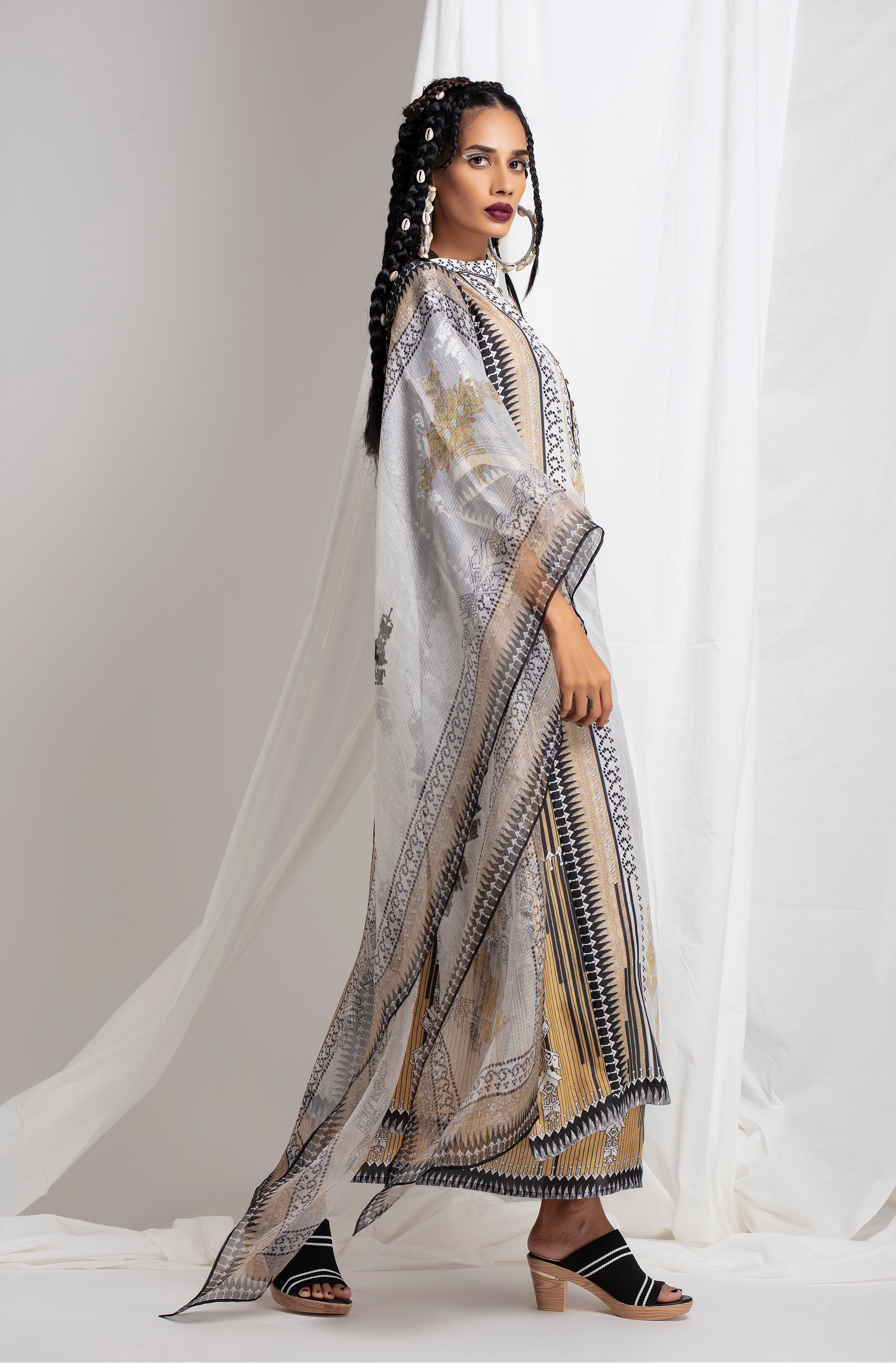 Kilim : Gayatri