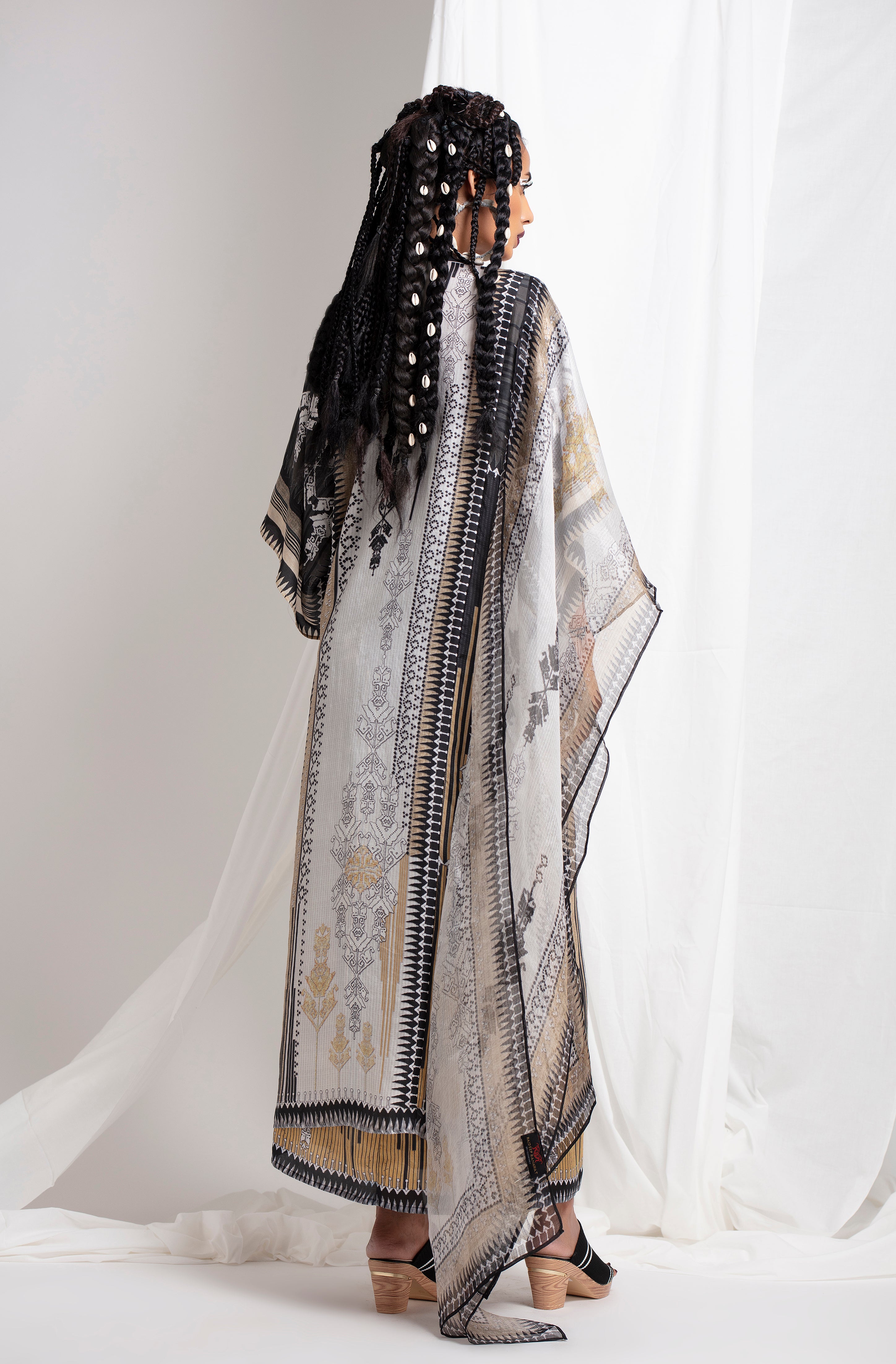 Kilim : Gayatri