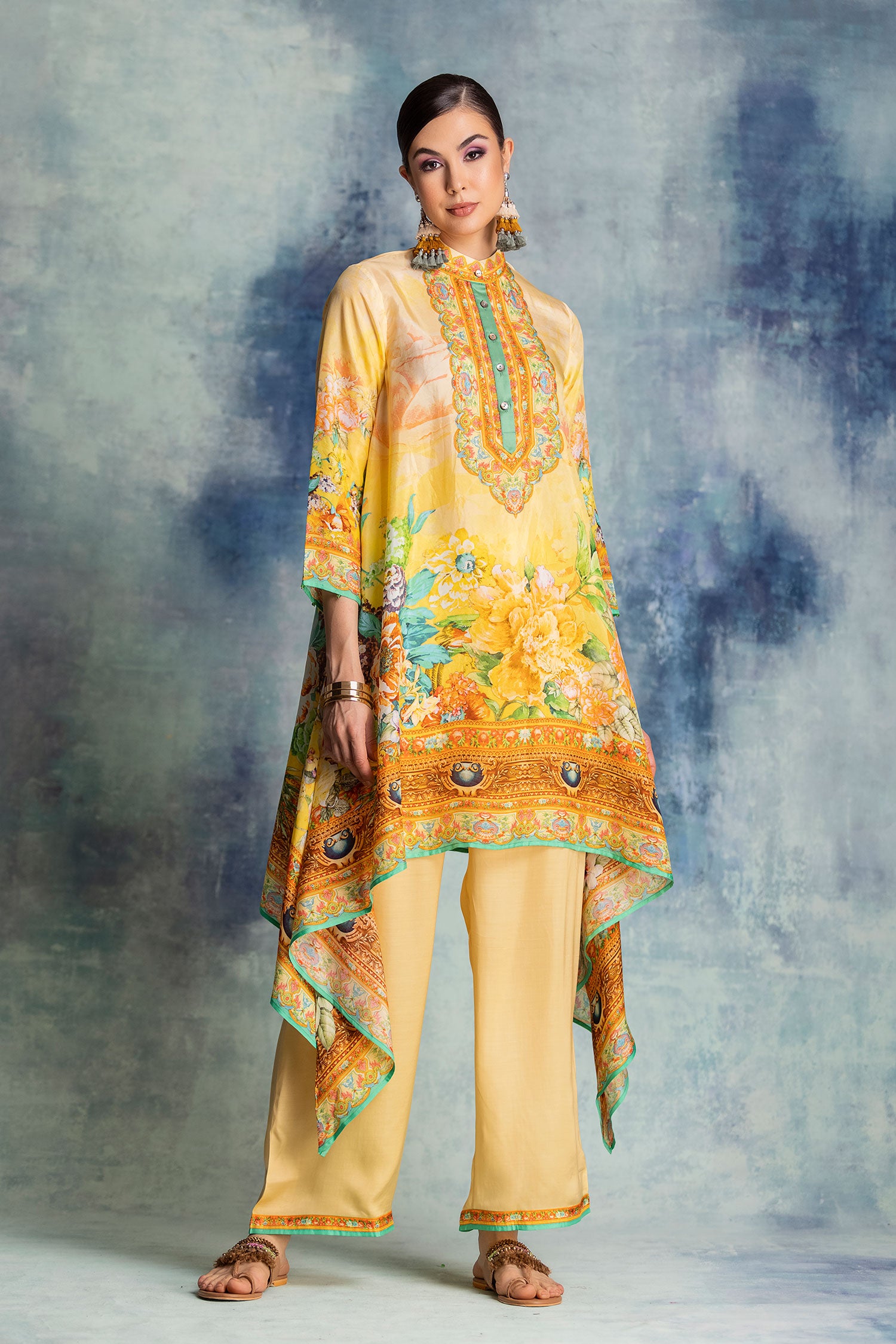 Roses : Navya - Yellow