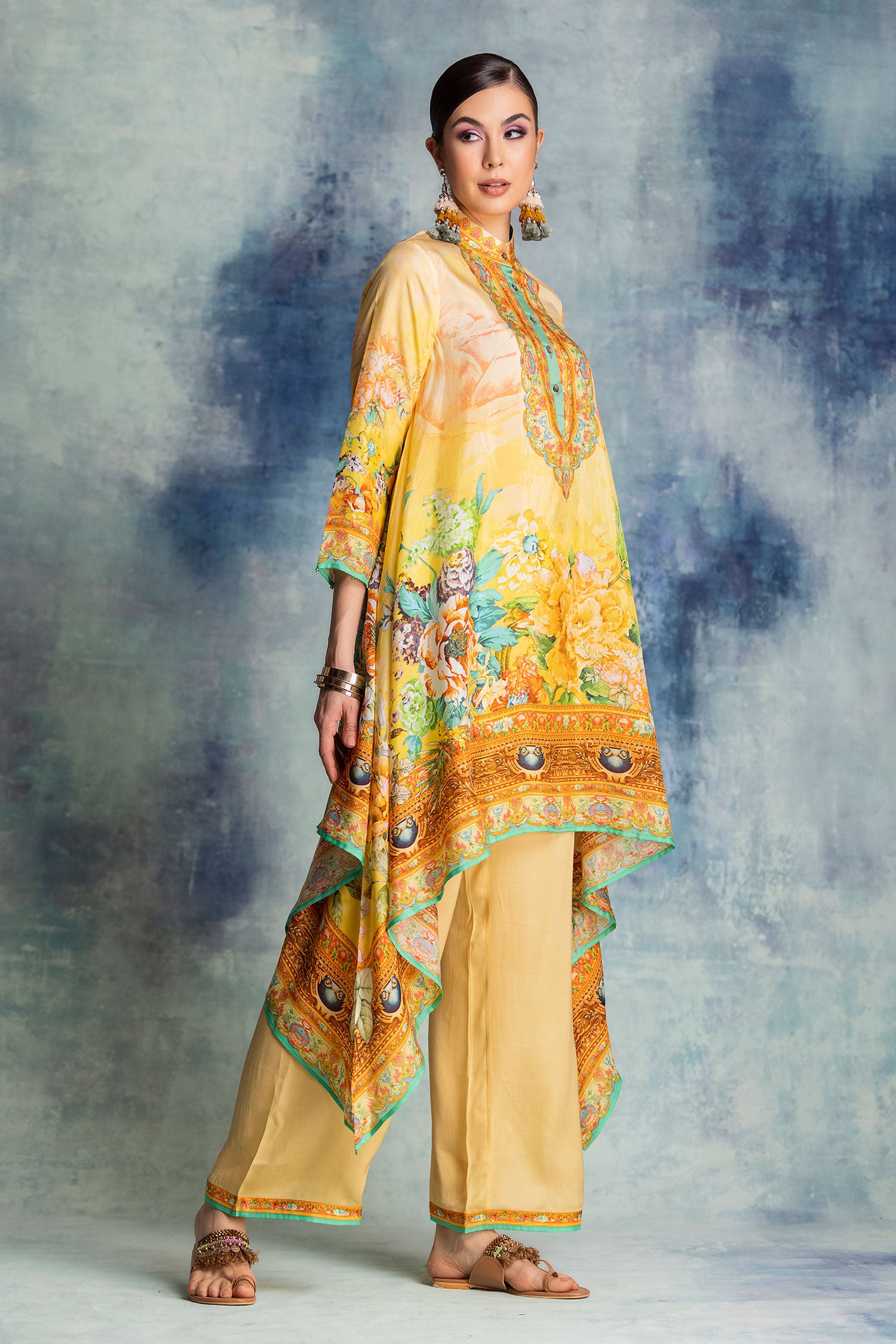 Roses : Navya - Yellow