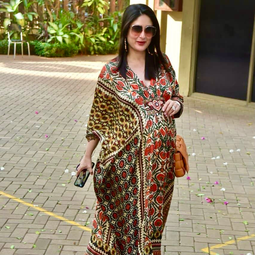 Kareena Kapoor Khan (kareenakapoorkhan)