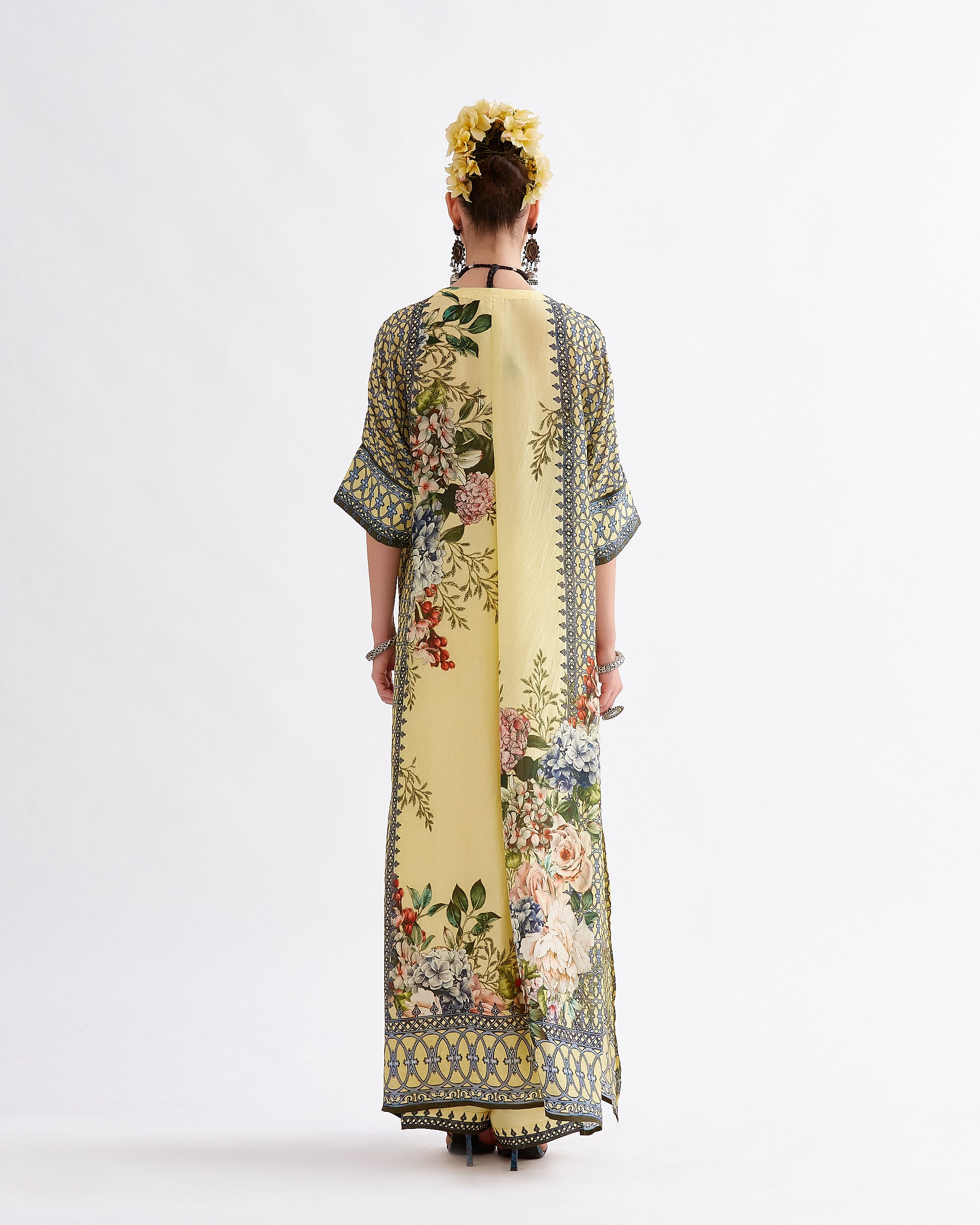 A Notting Hill Summer : Banera - Buttercup