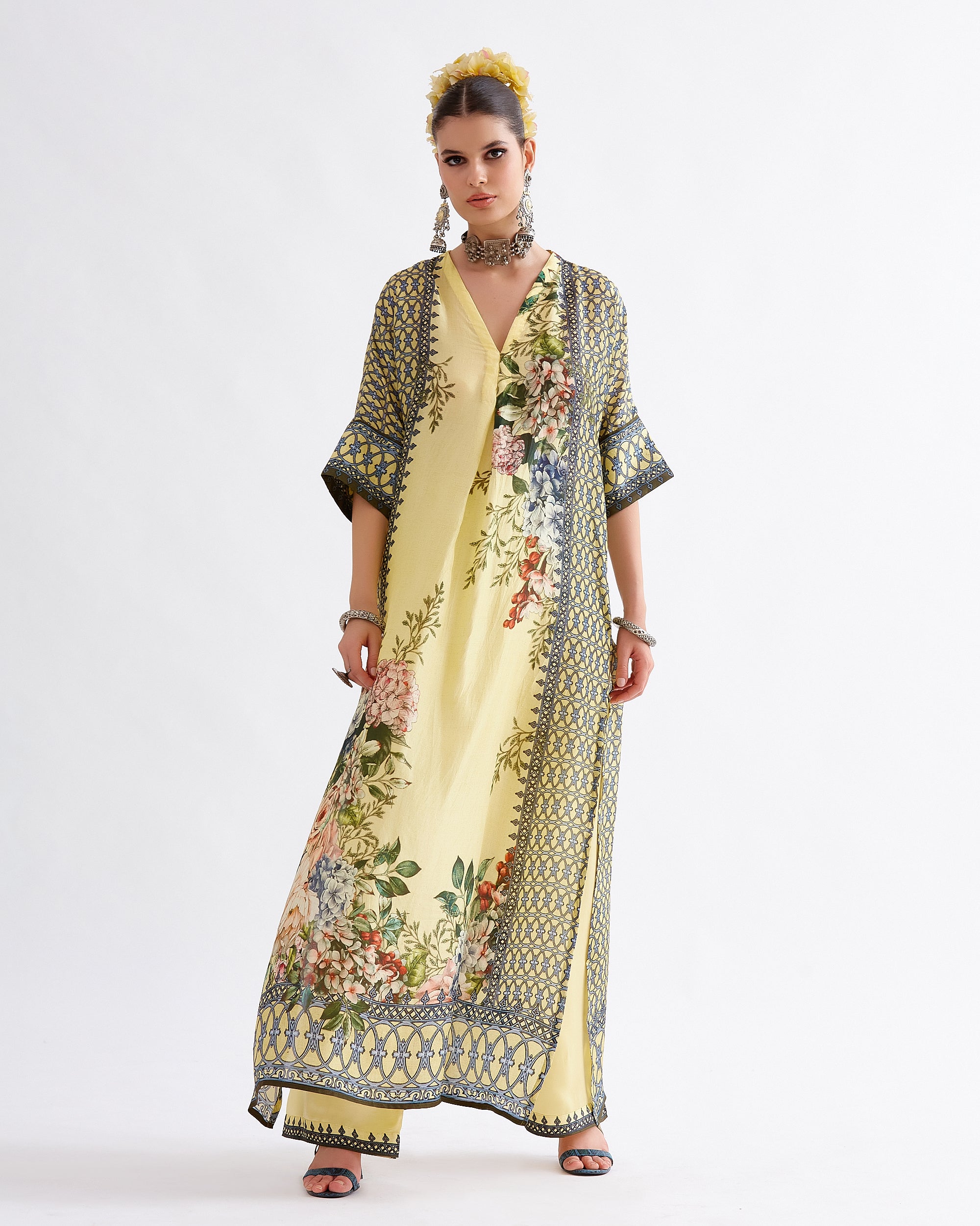 A Notting Hill Summer : Banera - Buttercup