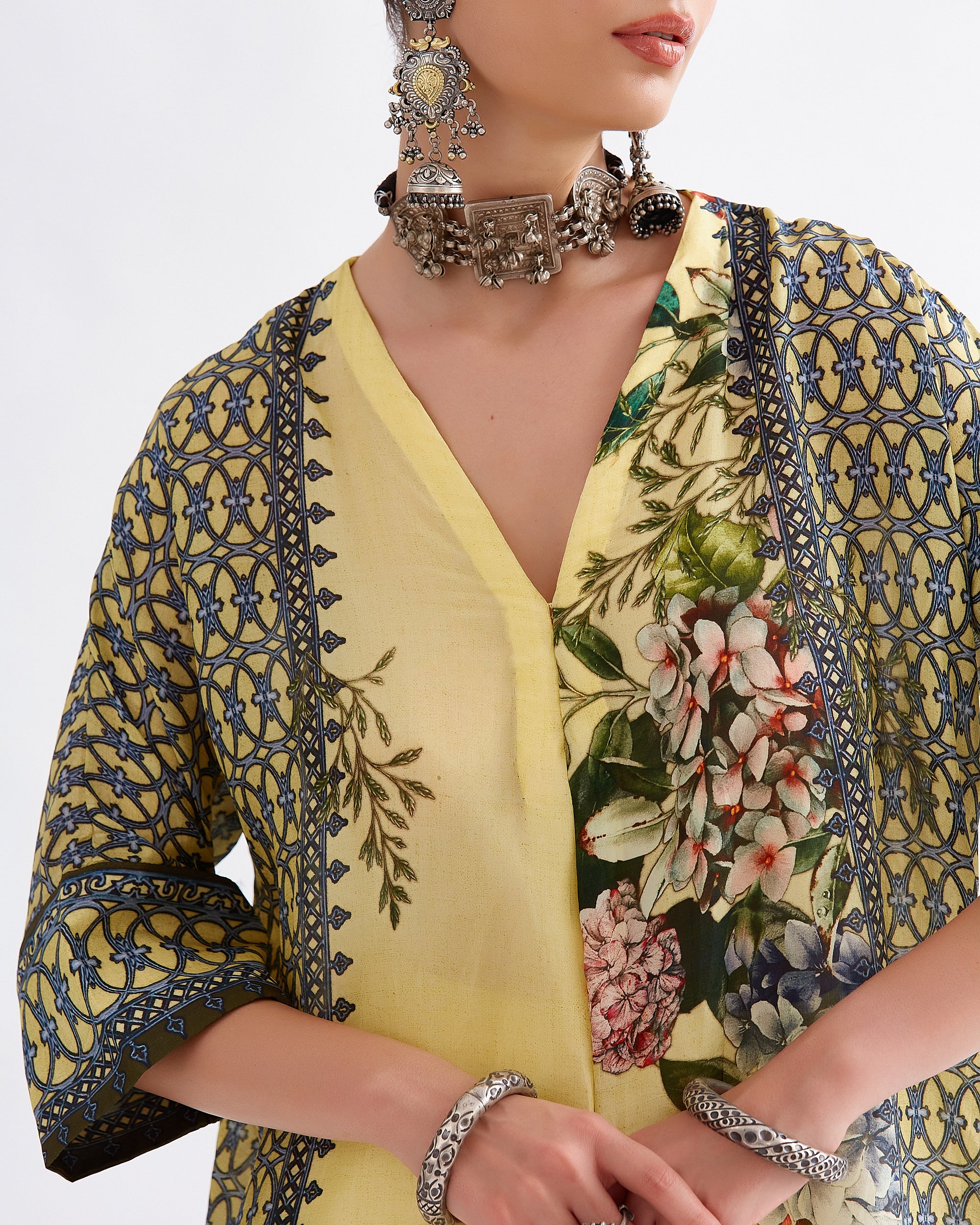 A Notting Hill Summer : Banera - Buttercup