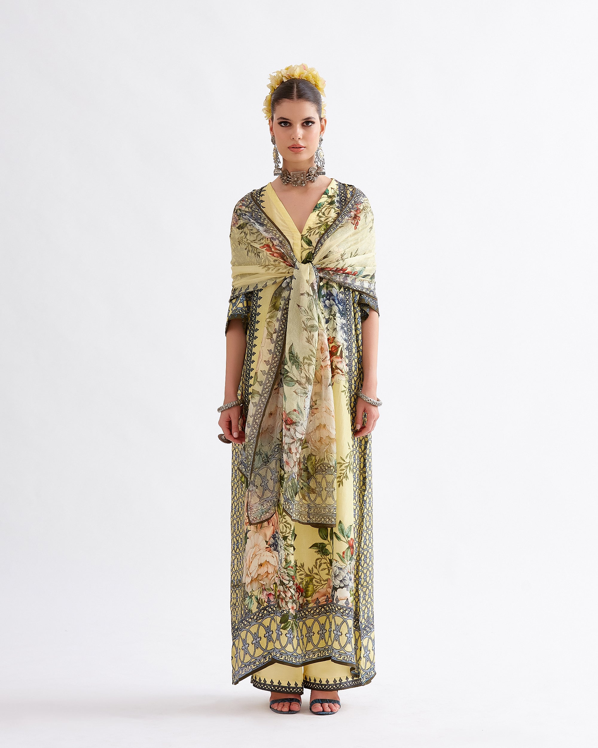 A Notting Hill Summer : Banera - Buttercup