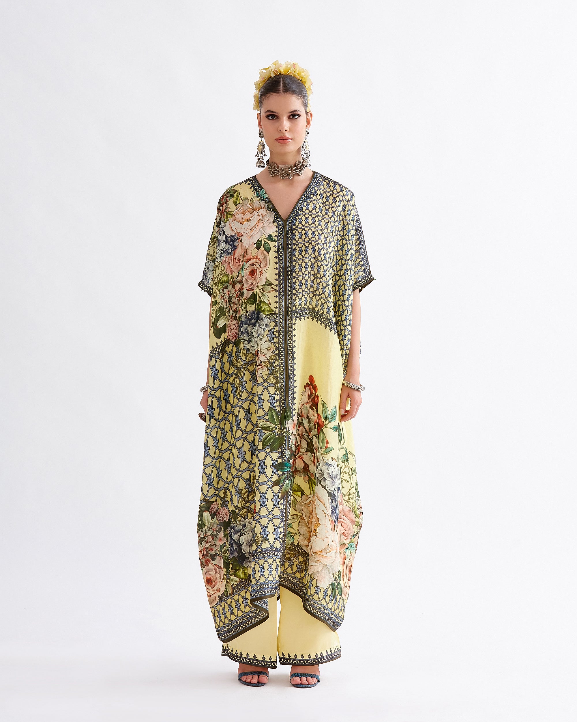 A Notting Hill Summer : Majida - Buttercup