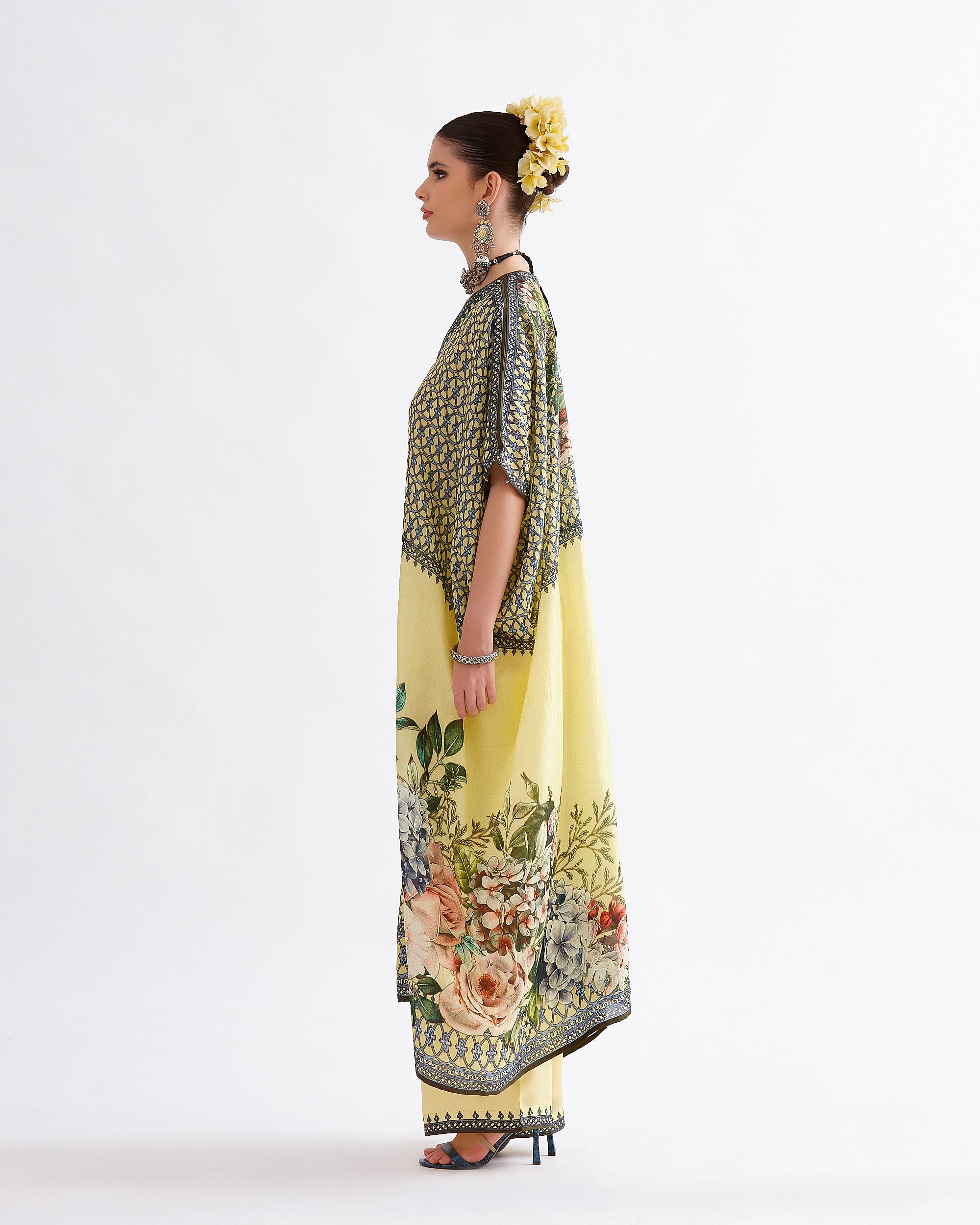A Notting Hill Summer : Majida - Buttercup