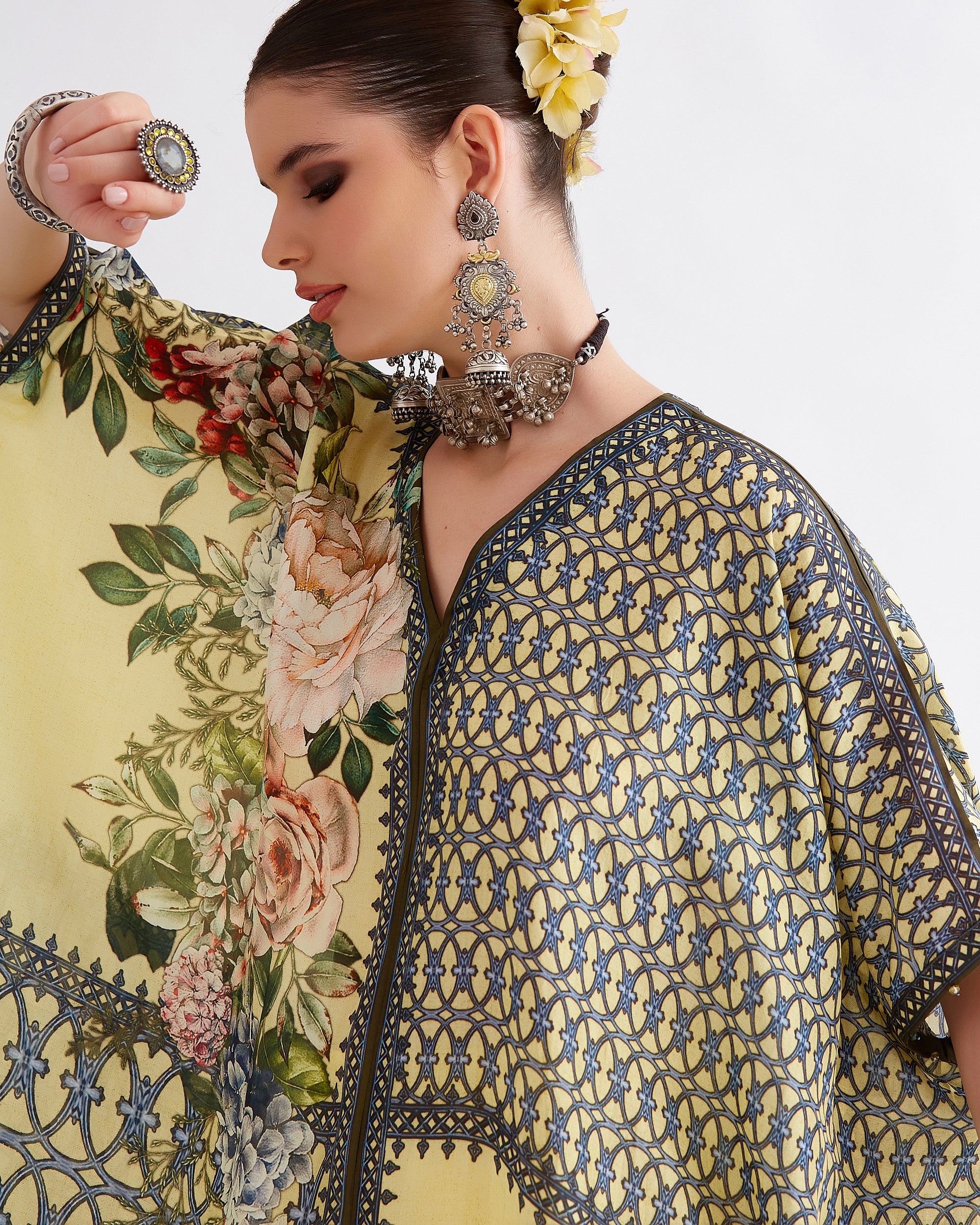 A Notting Hill Summer : Majida - Buttercup