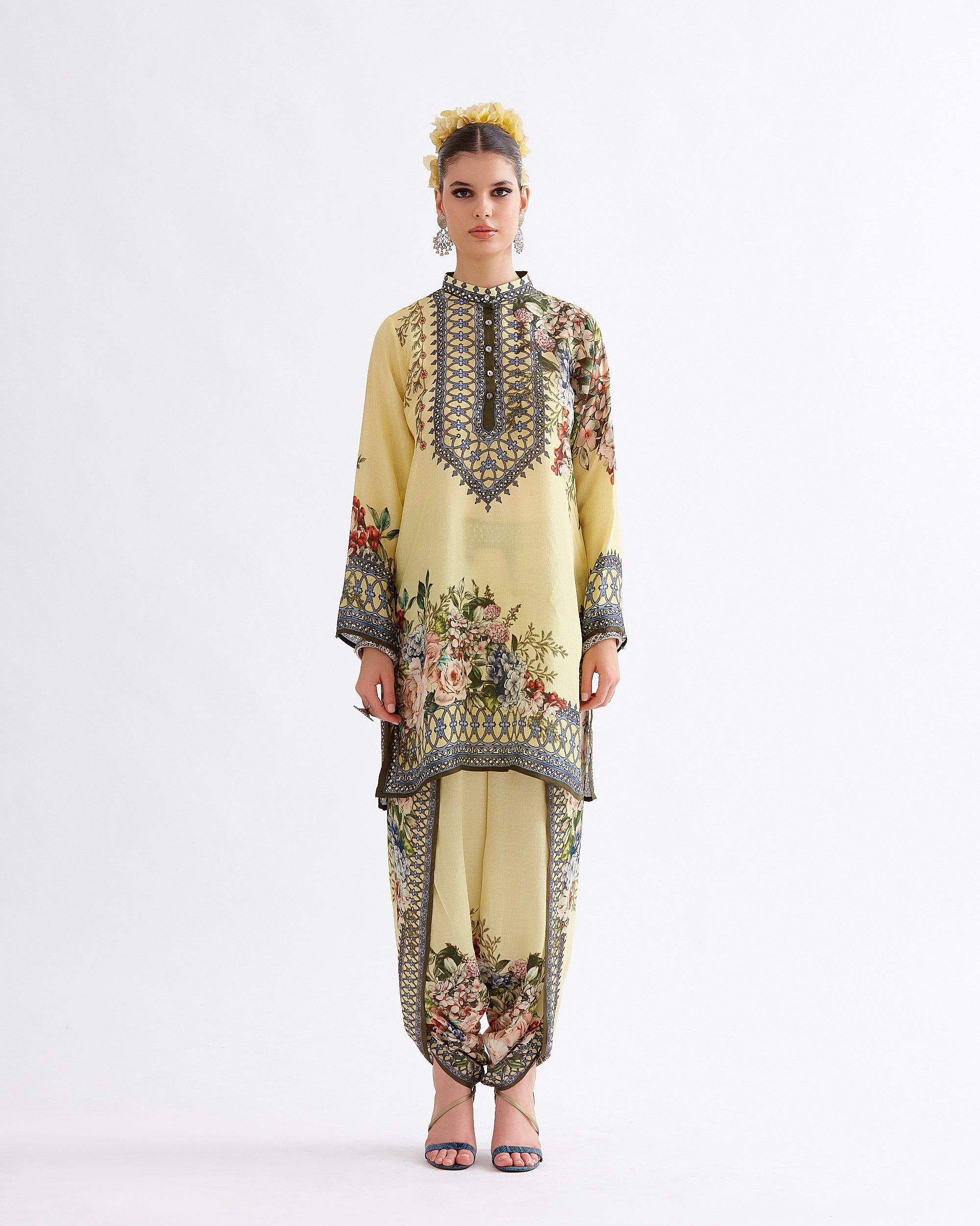 A Notting Hill Summer : Reza - Buttercup
