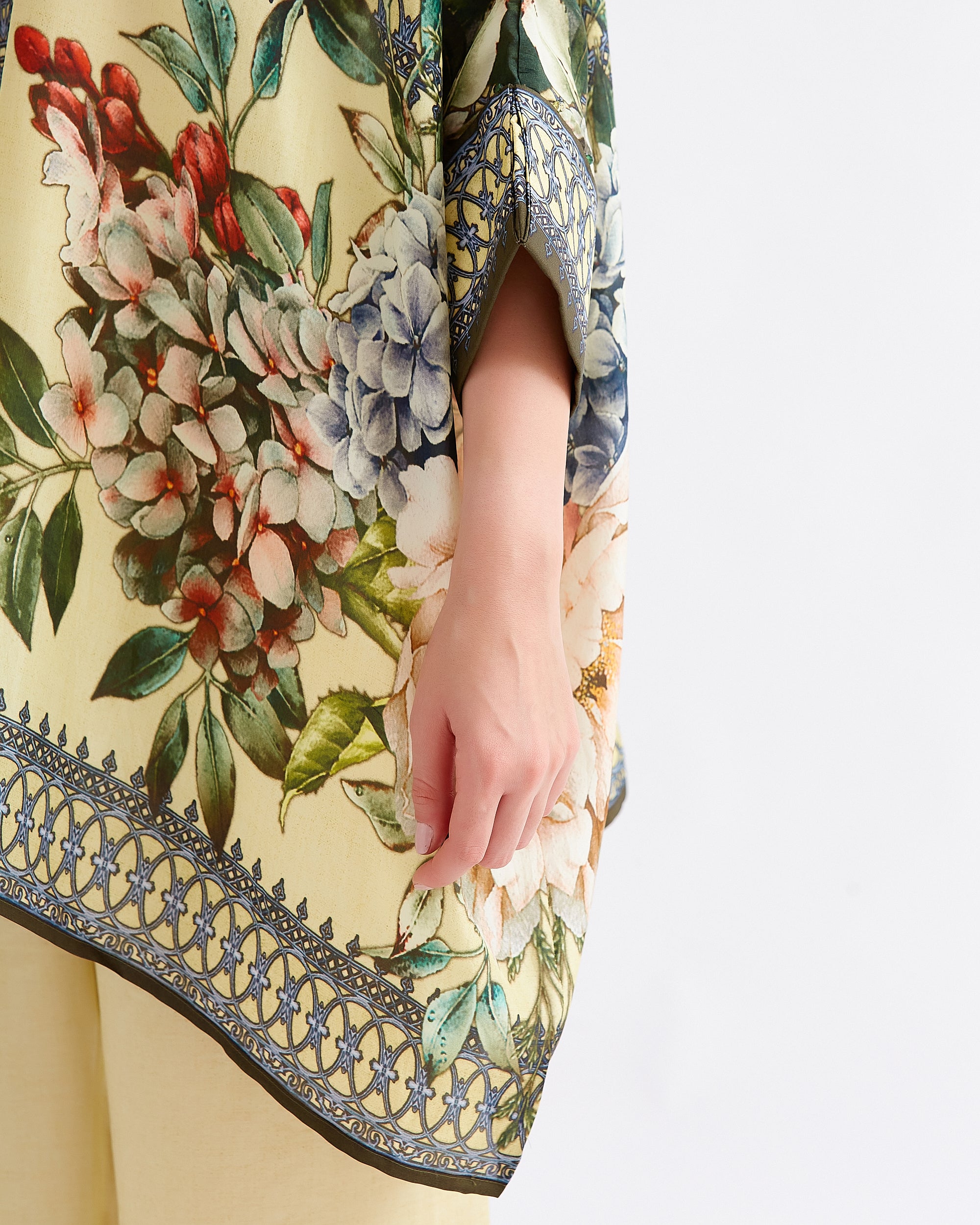 A Notting Hill Summer : Chanel - Buttercup