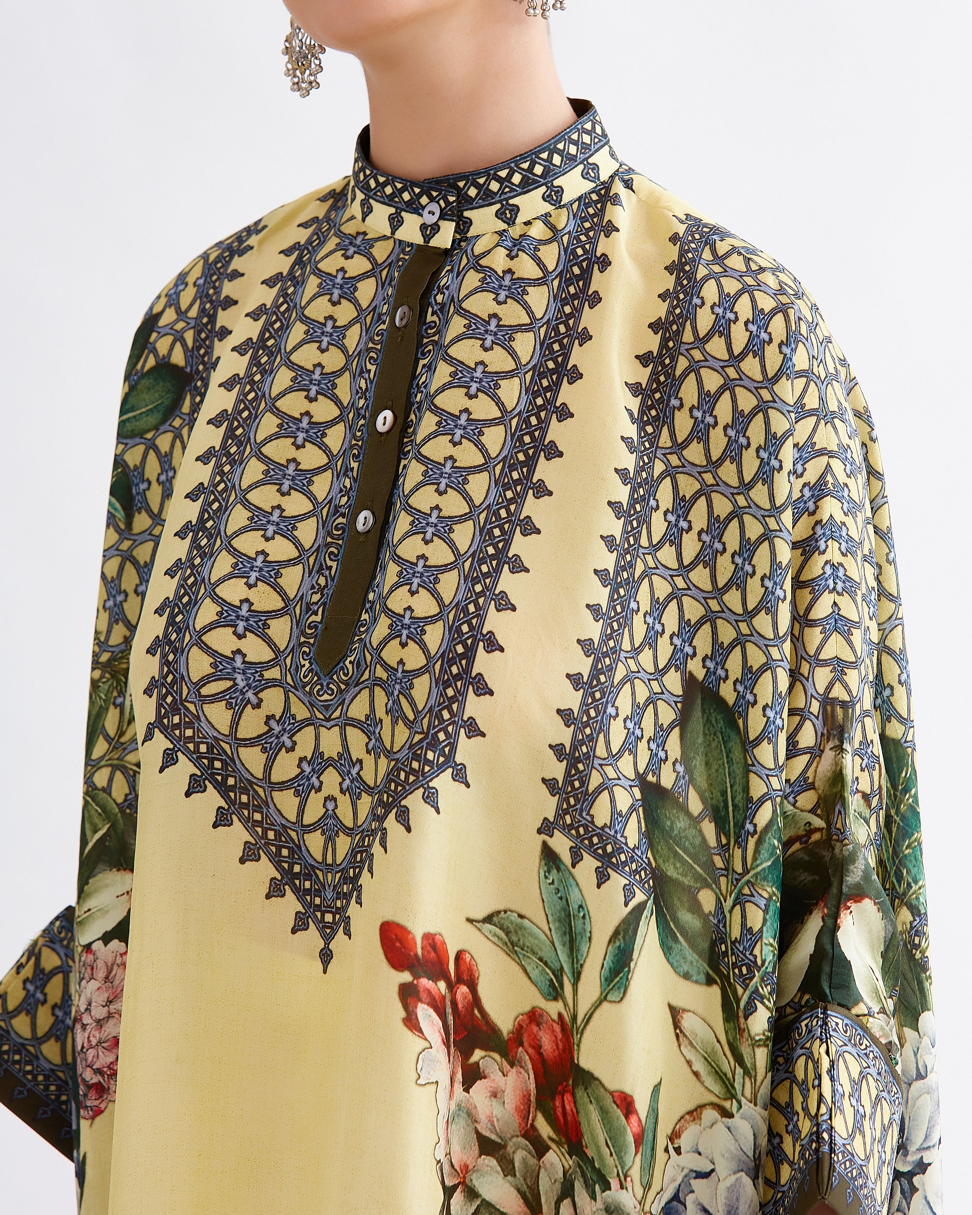 A Notting Hill Summer : Chanel - Buttercup
