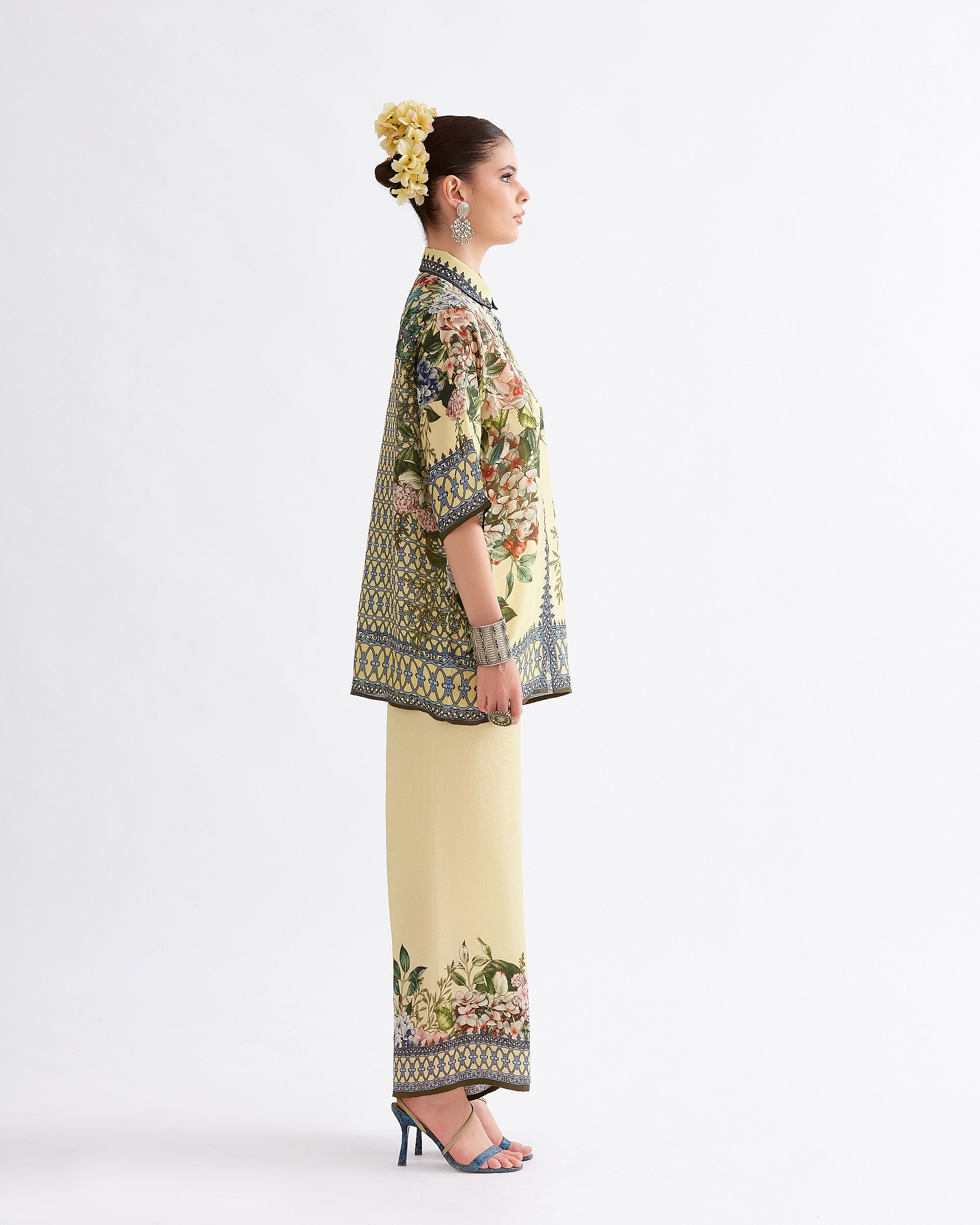 A Notting Hill Summer : Maizah - Buttercup