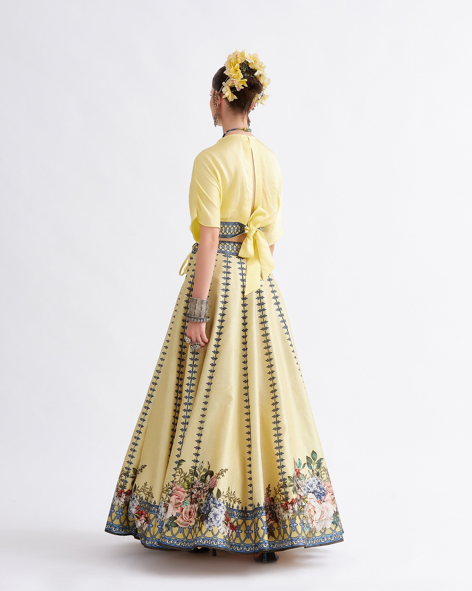 A Notting Hill Summer : Leela - Buttercup